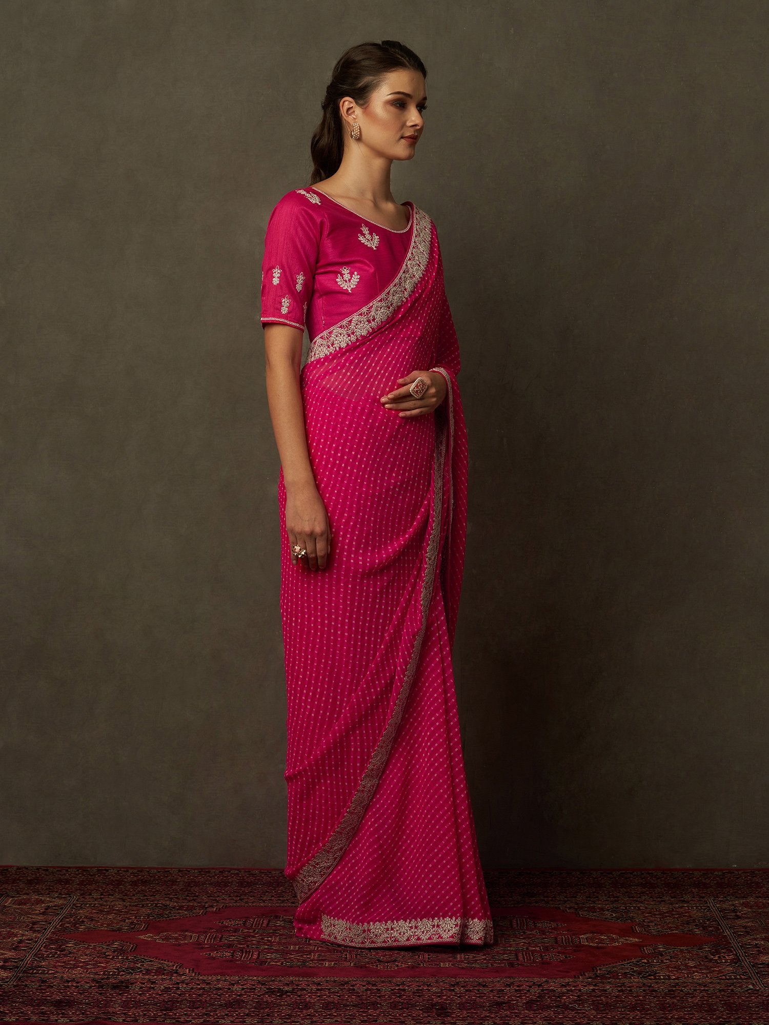Get the best kanjeevaram South Indian bridal saree