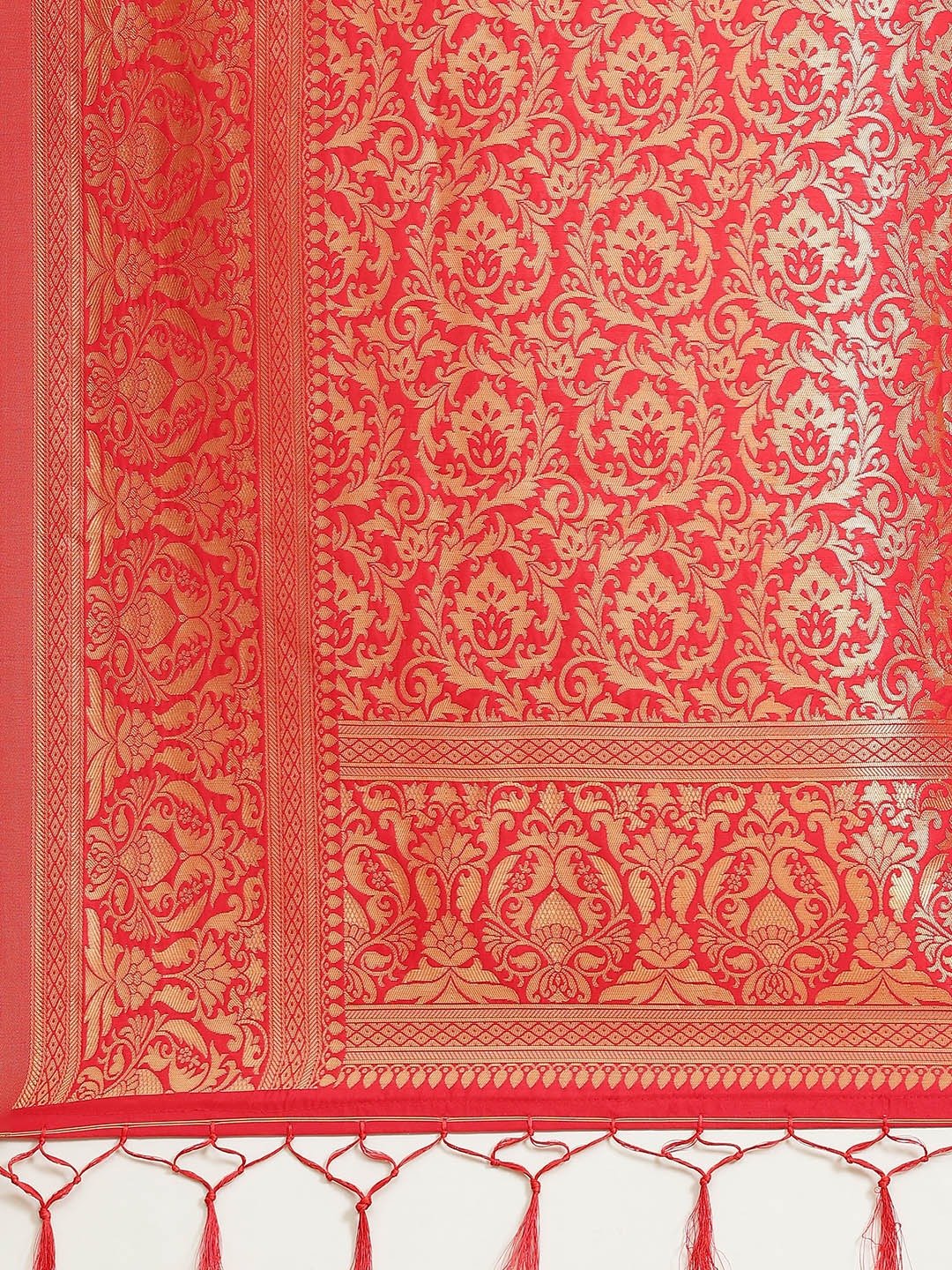 Red Dharmavaram Silk Blend Woven Saree