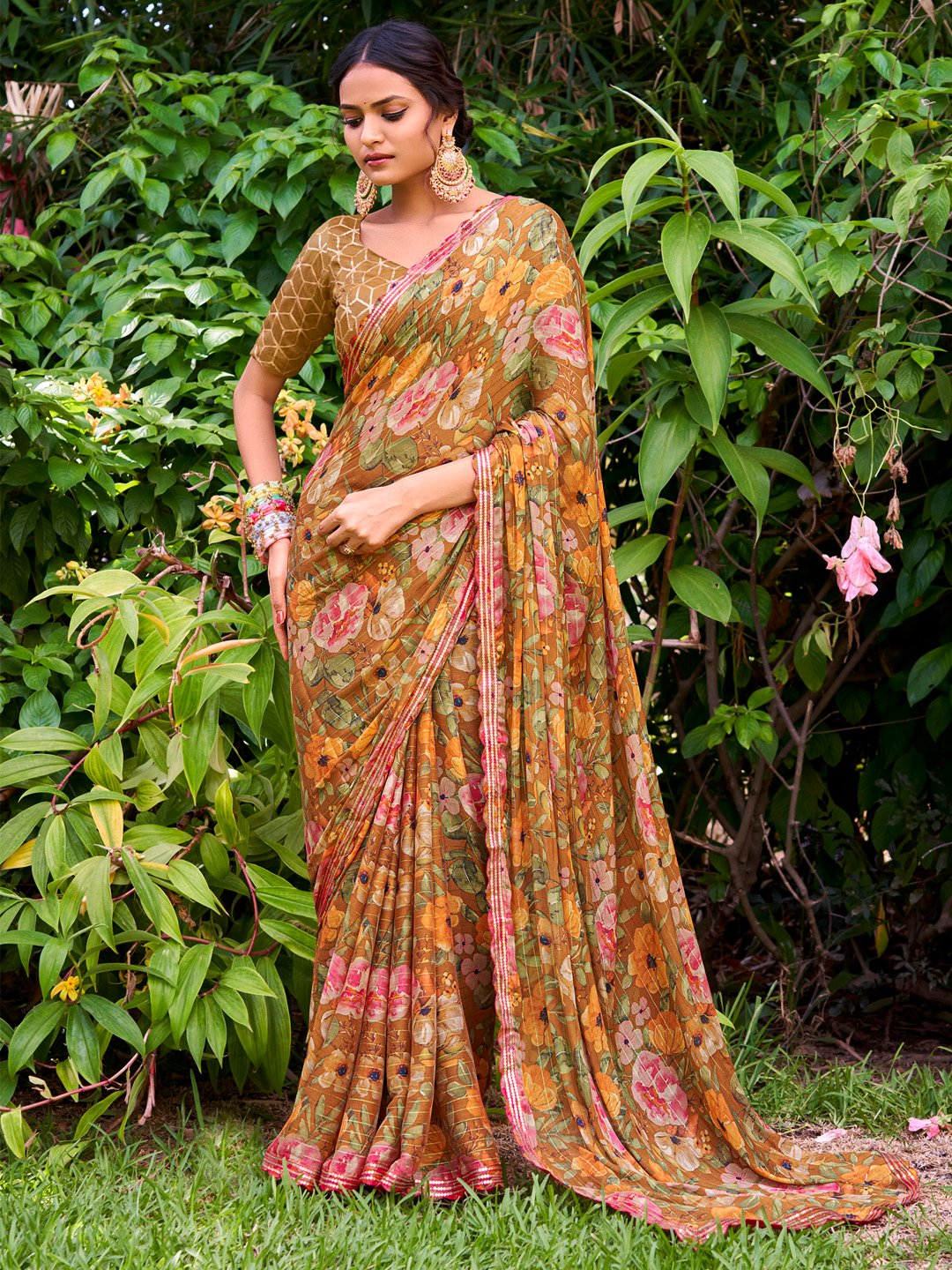 Get the best saree manufacturer