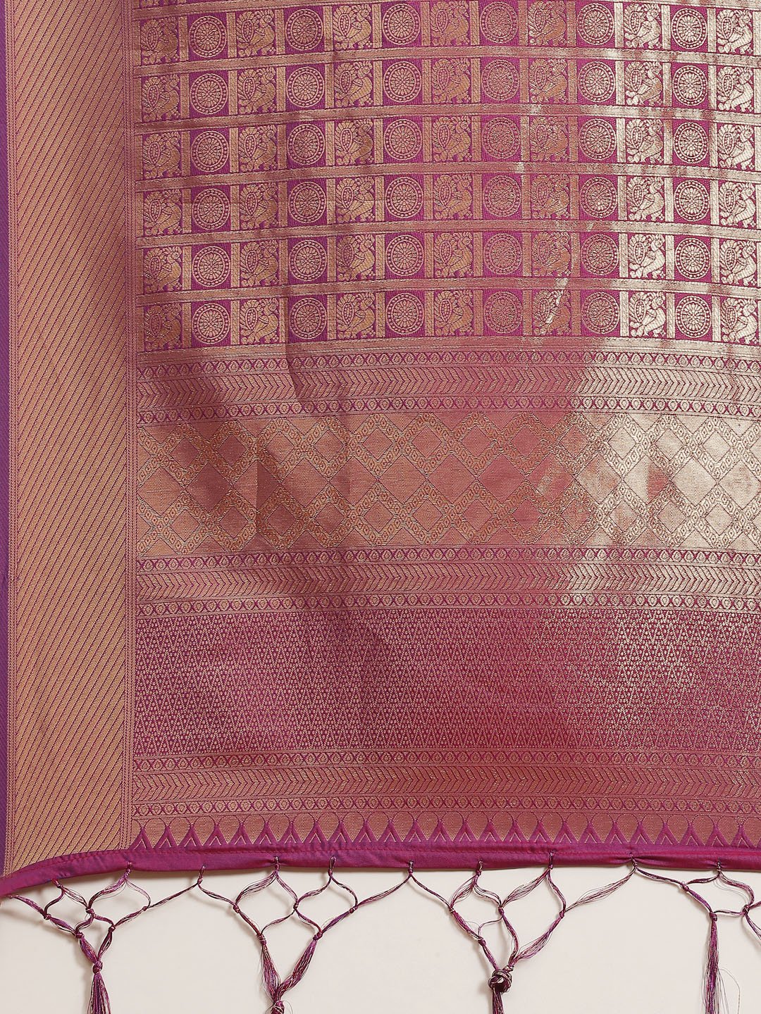 Get the best haldi saree