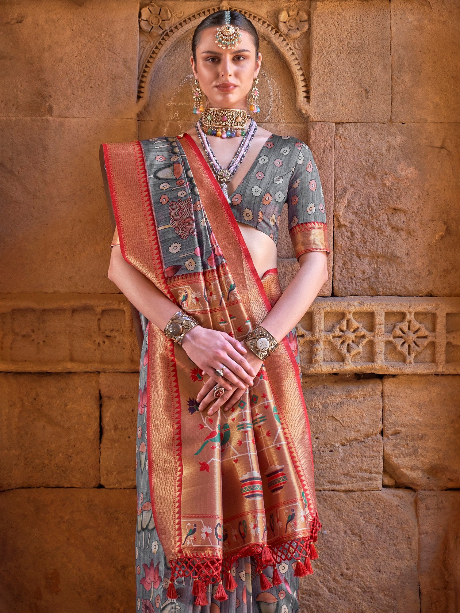 Get the best designer saree