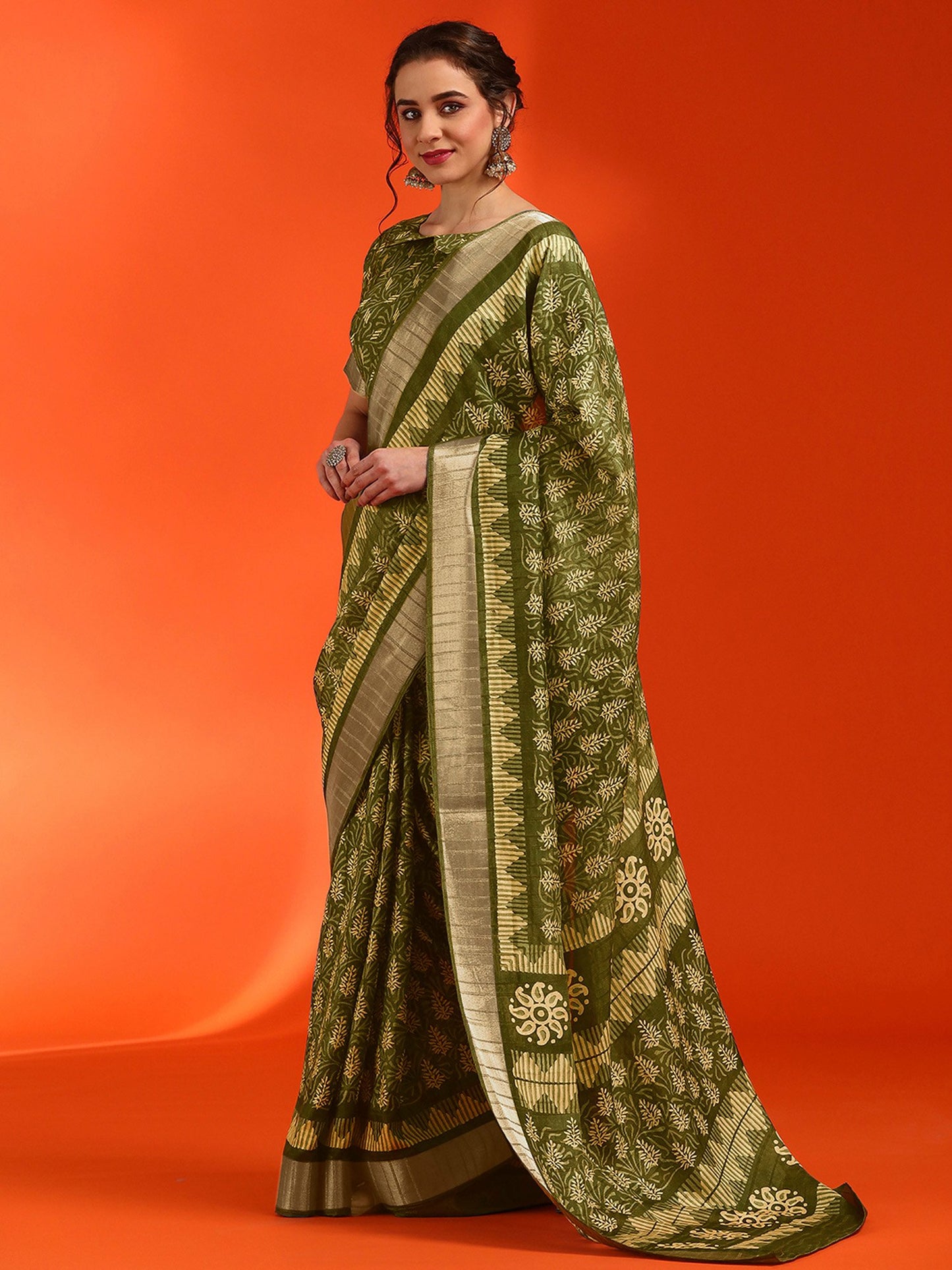 Get the best Dulhan saree
