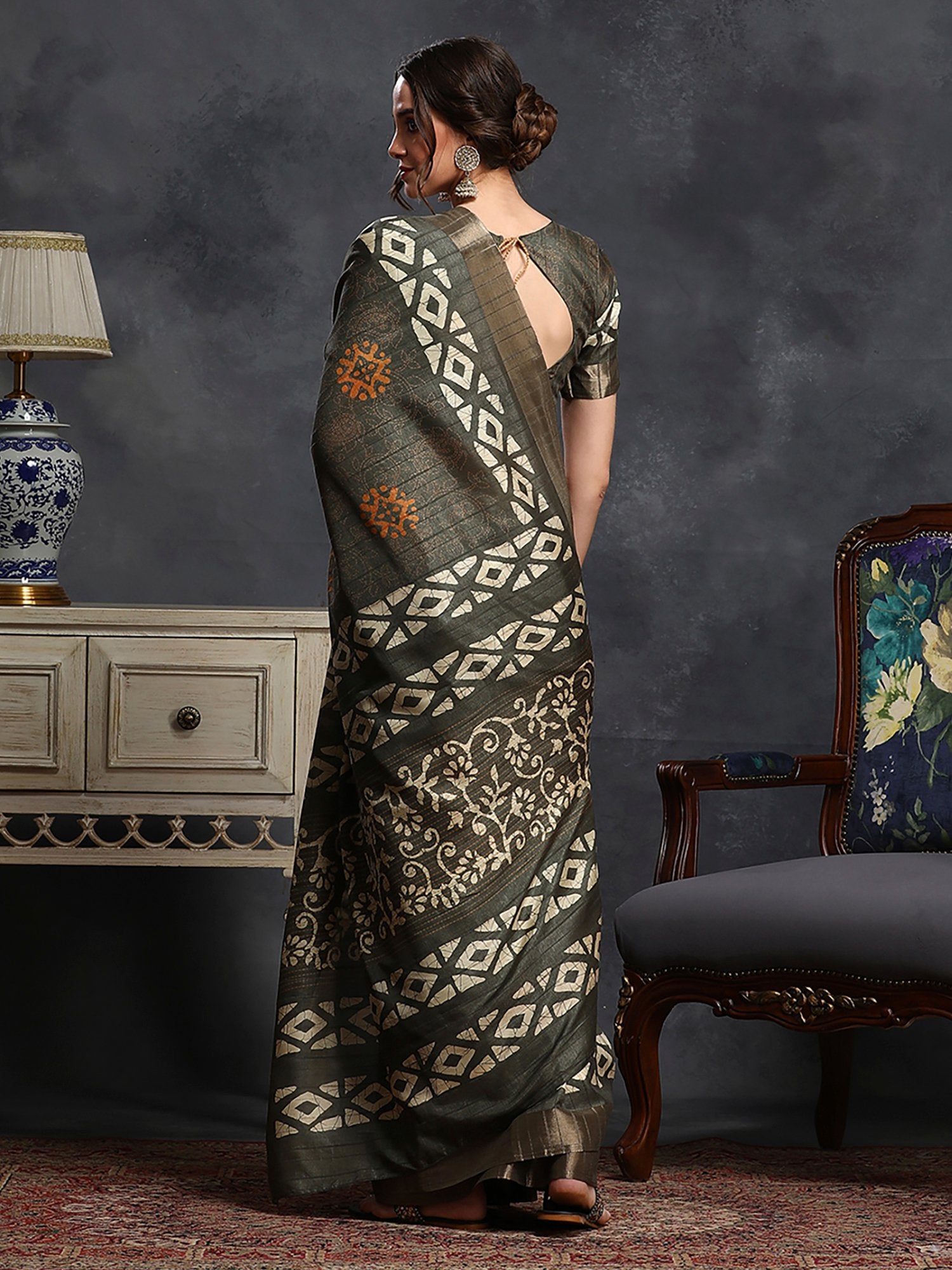 Get the best Paithani saree