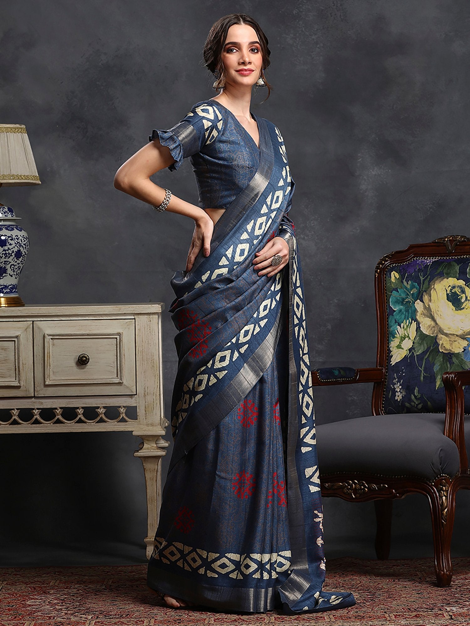 Get the best Banarasi saree