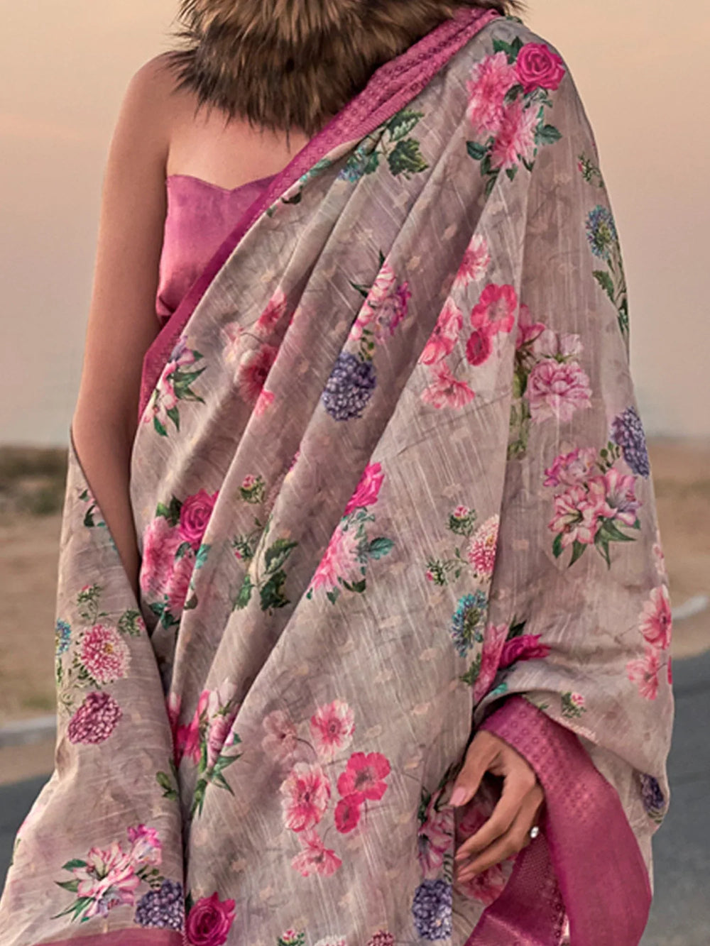Pinkish Grey Floral Printed Linen Saree - The Dori Store