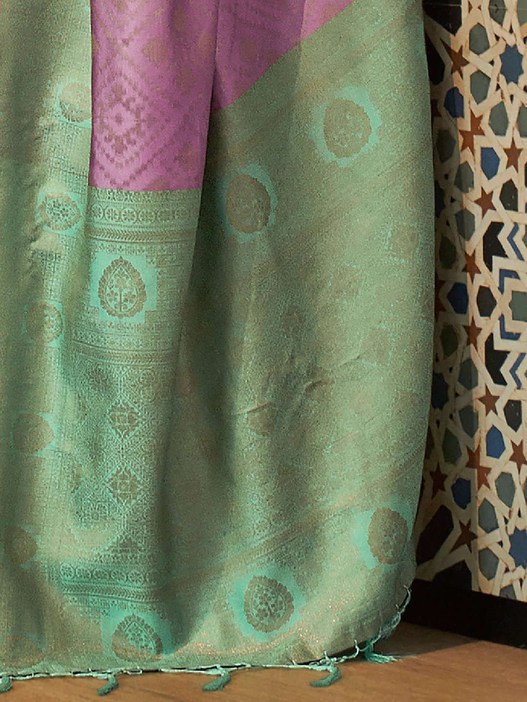 Lavendar Kanjeevaram Silk Blend Woven Saree
