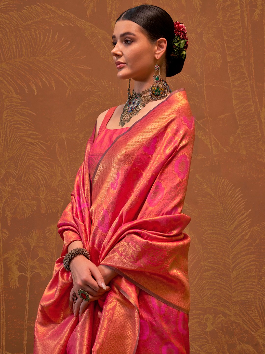 Get the best Banarasi saree