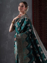 Graceful Green Kanjeevaram Silk Saree - The Dori Store