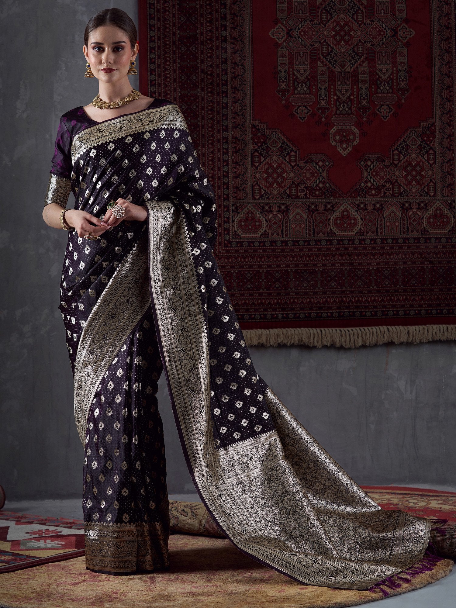 Get the best Kerala saree online