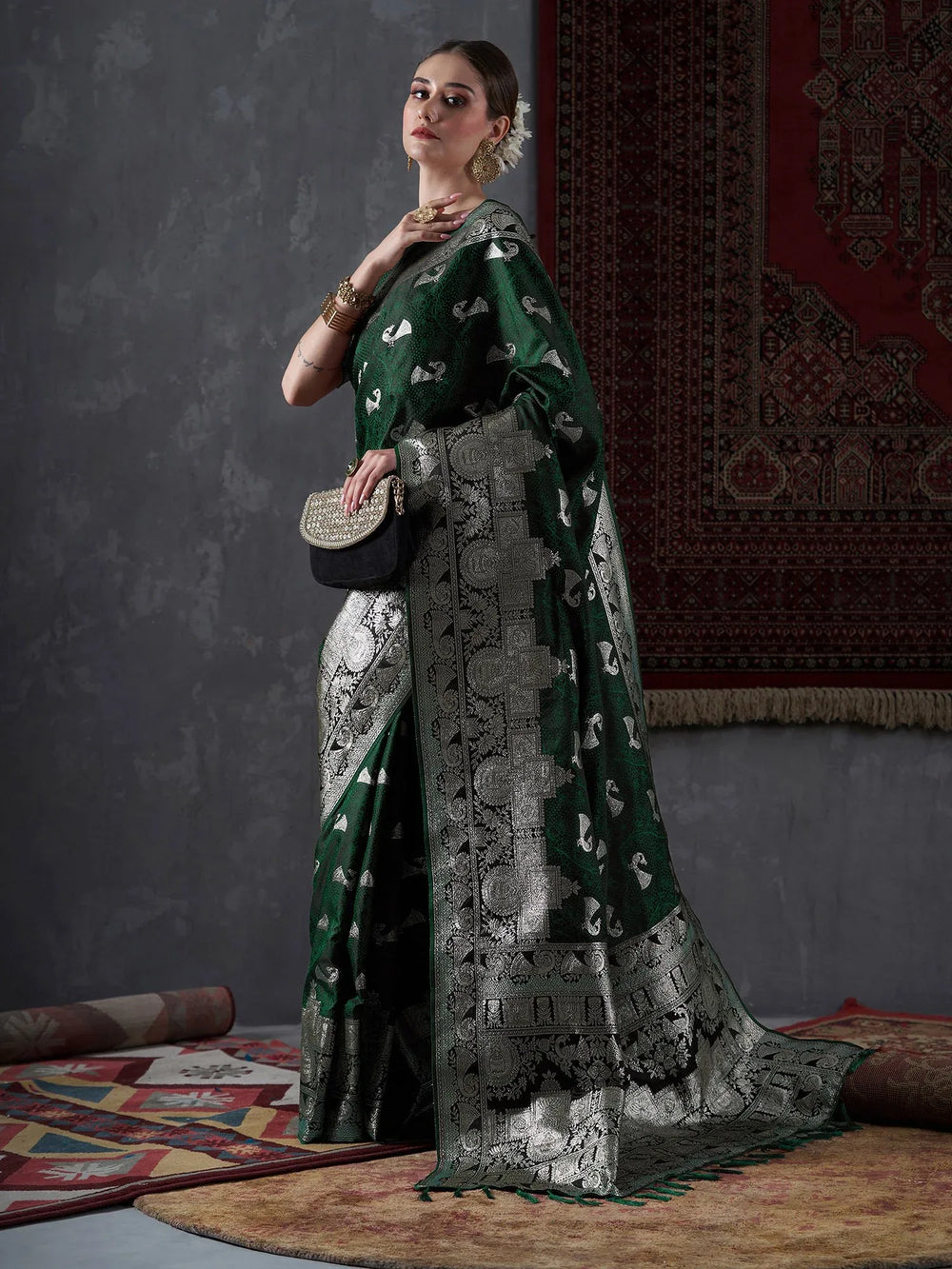 Timeless Green Kanjeevaram Saree - The Dori Store