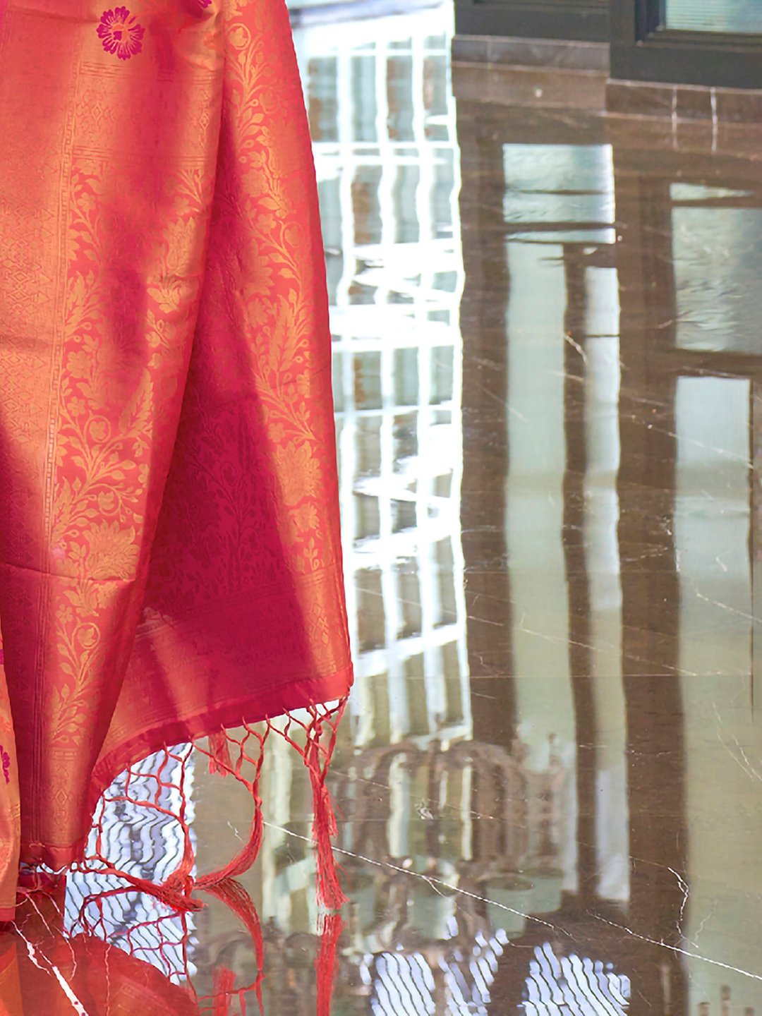 Pink Banarasi Silk Blend Woven Saree