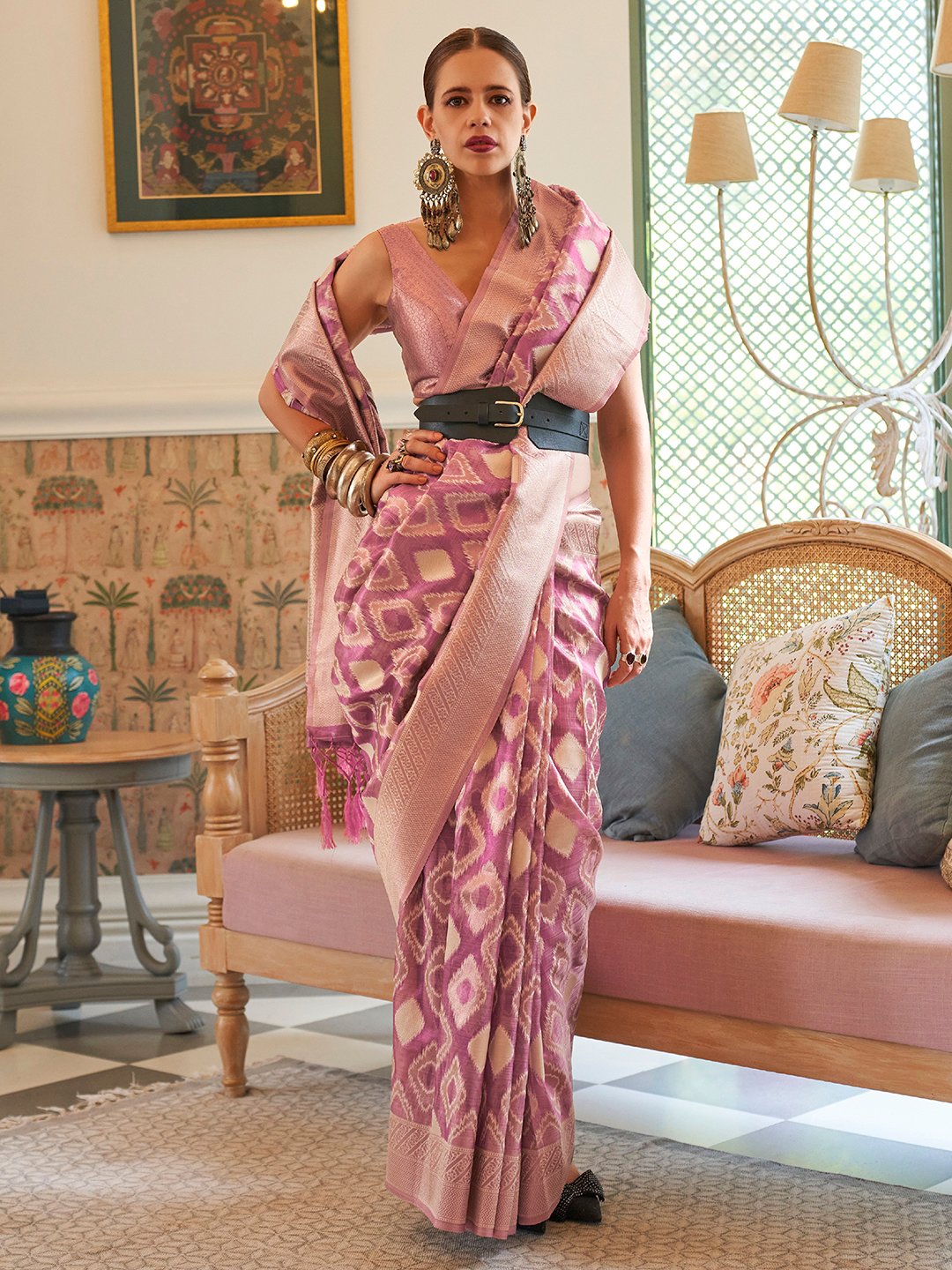 Lavender Lavendar Banarasi Tissue Woven Saree