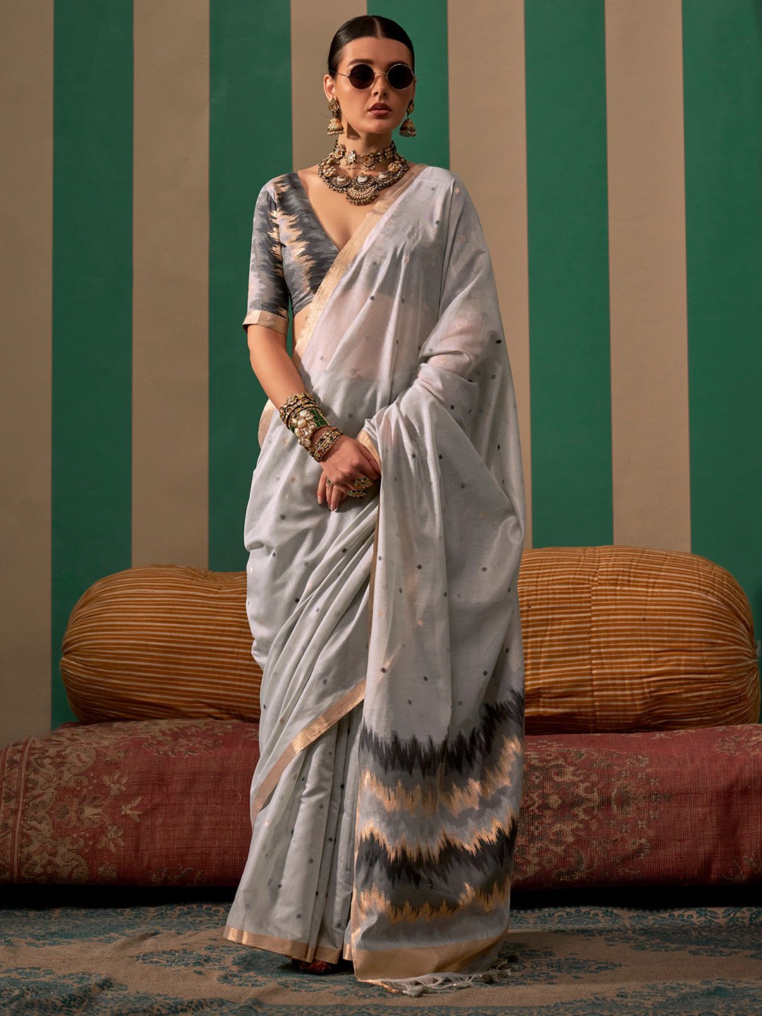 Get the best online saree store