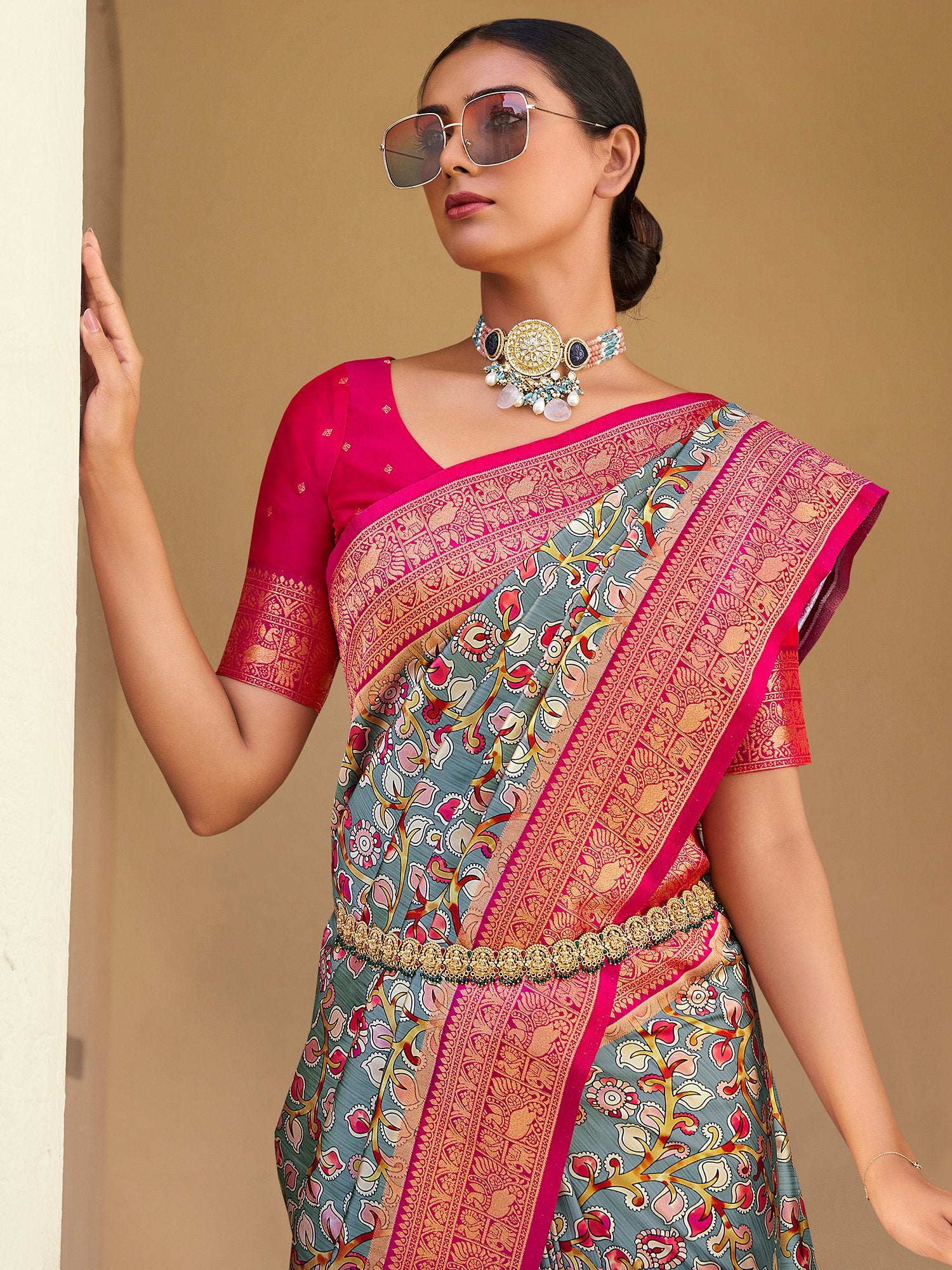 Get the best party wear suits
