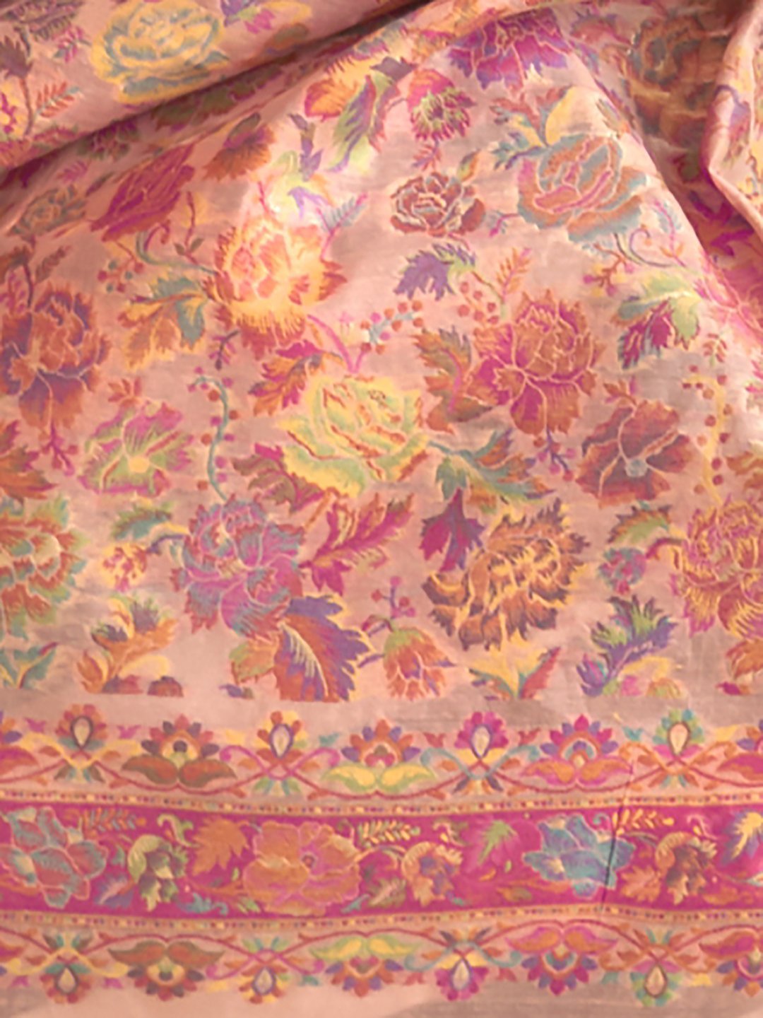 Pink Bagru Silk Blend Woven Saree