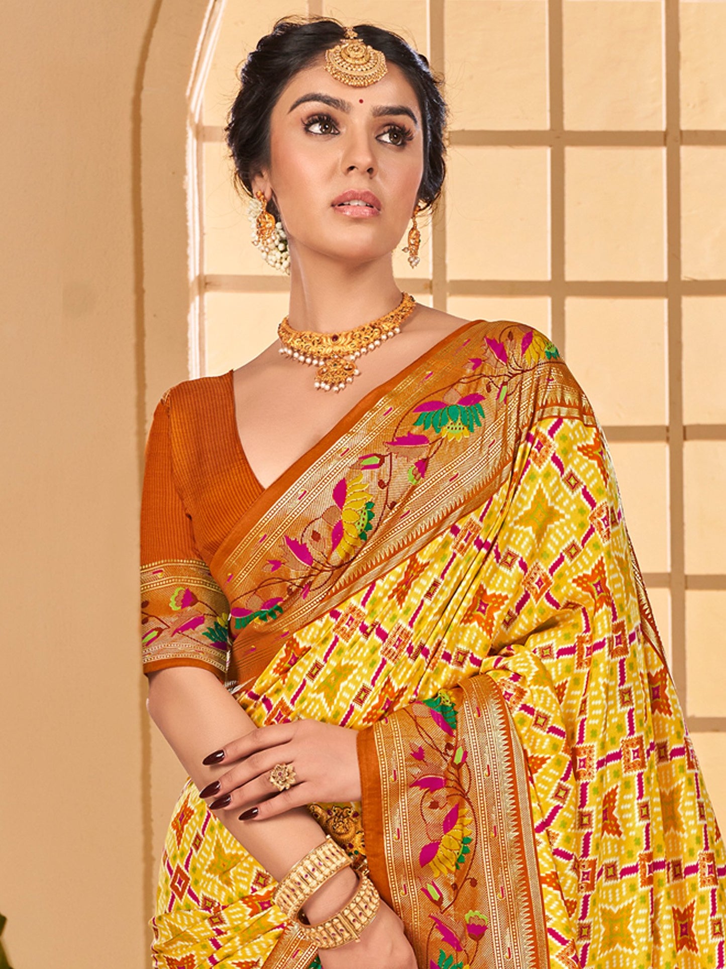 Get the best bride wedding sarees