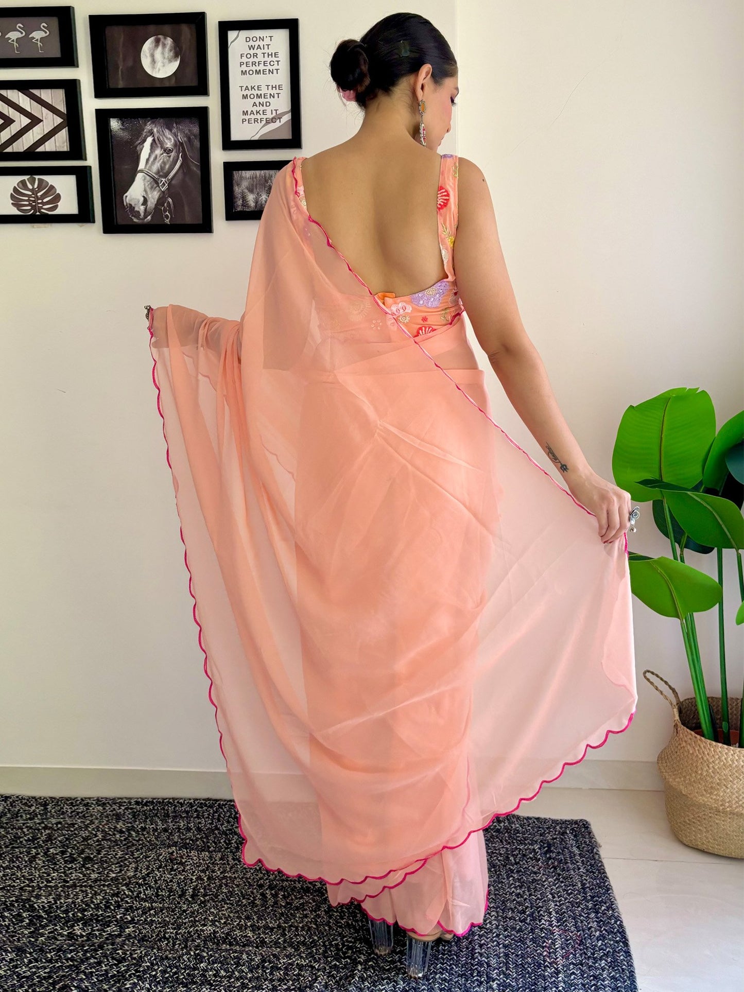 Get the best new saree design