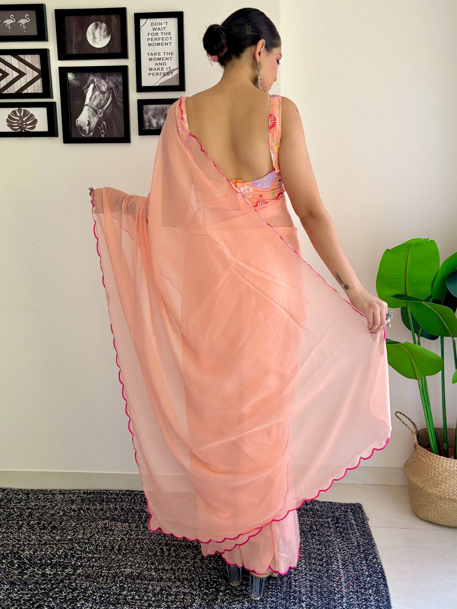 Get the best new saree design