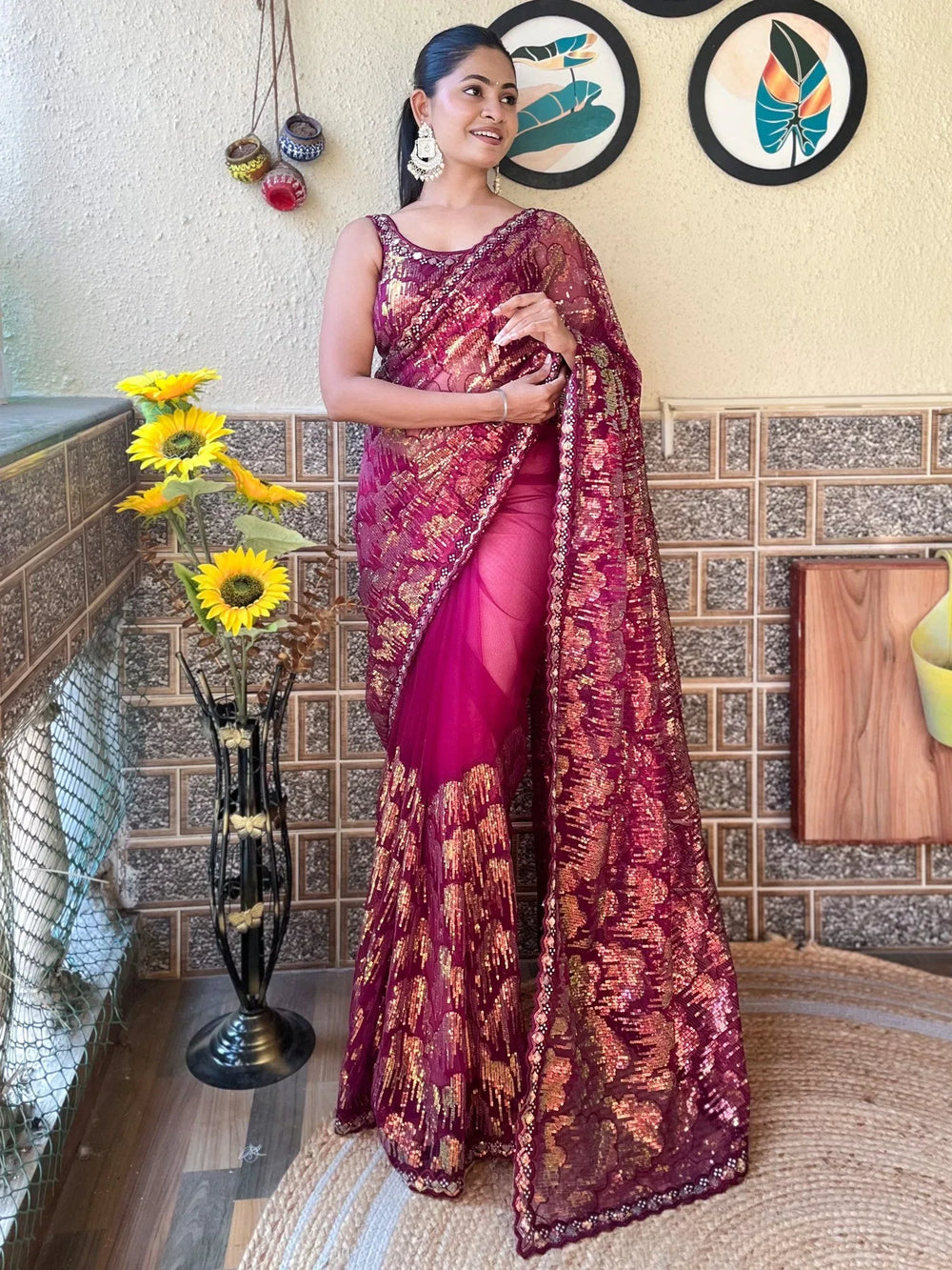 Elegant Magenta Designer Zari Woven Saree - The Dori Store