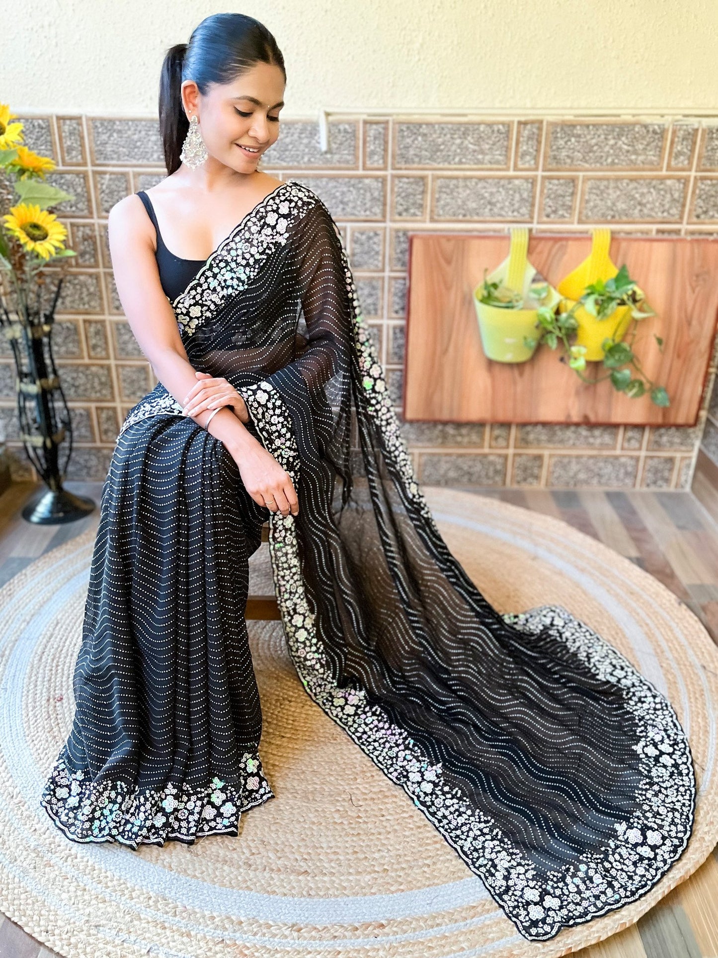 Get the best saree shops in Chandni Chowk