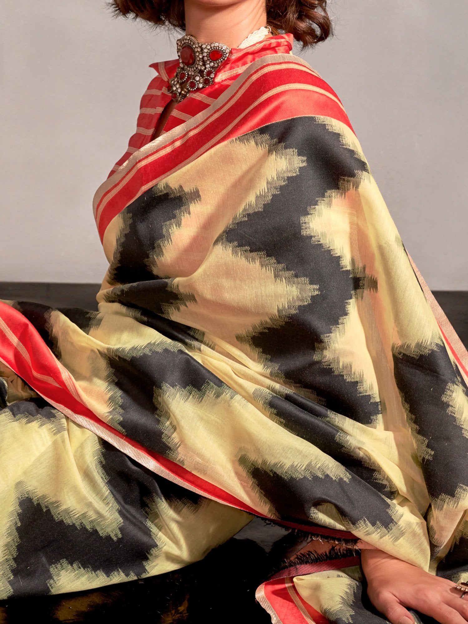 Get the best latest saree design