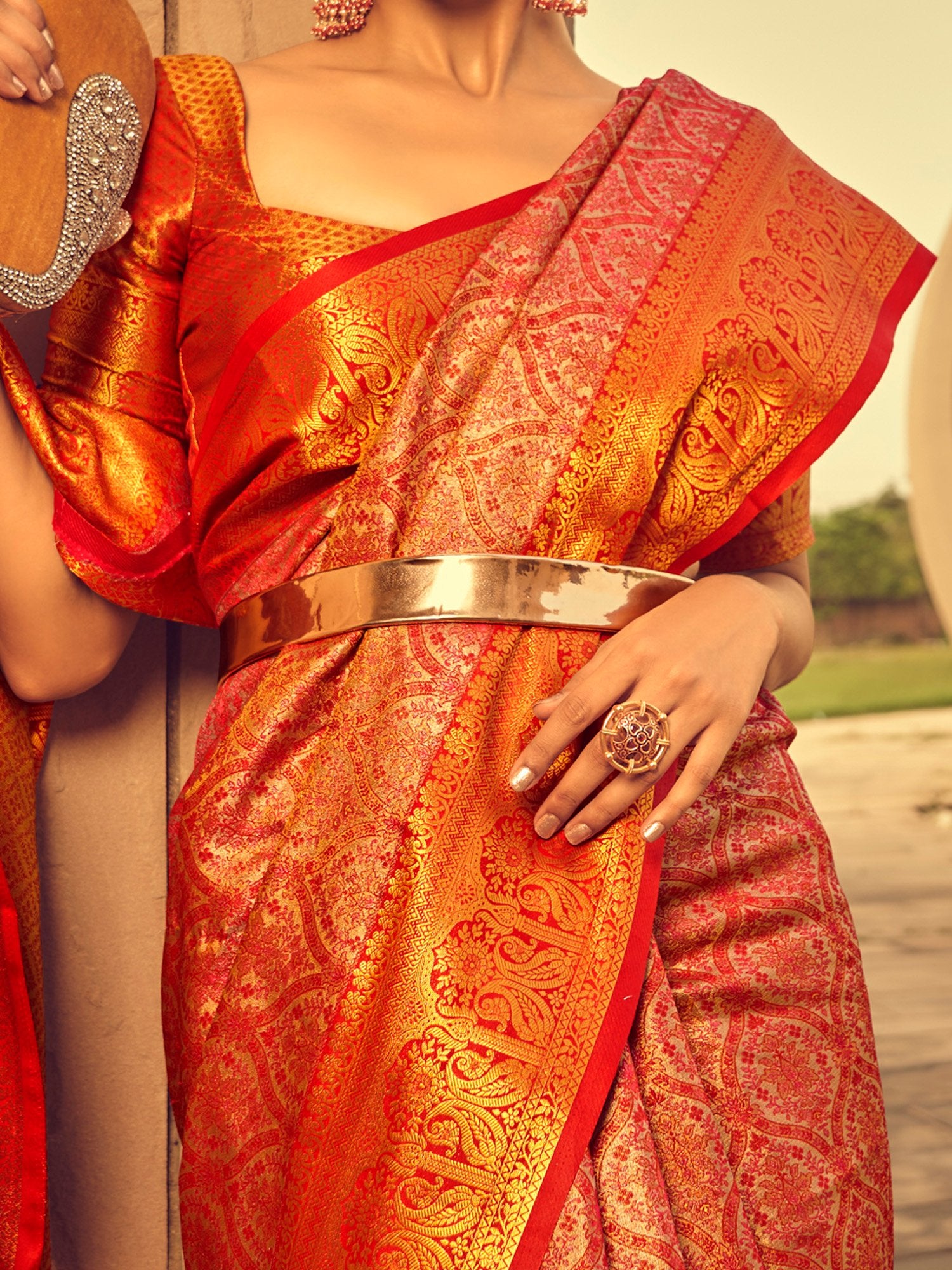 Get the best kalaniketan