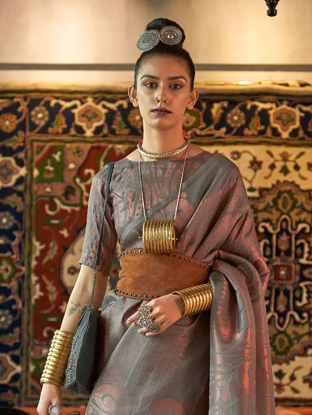 Grey Kanjeevaram Silk Blend Woven Saree - The Dori Store