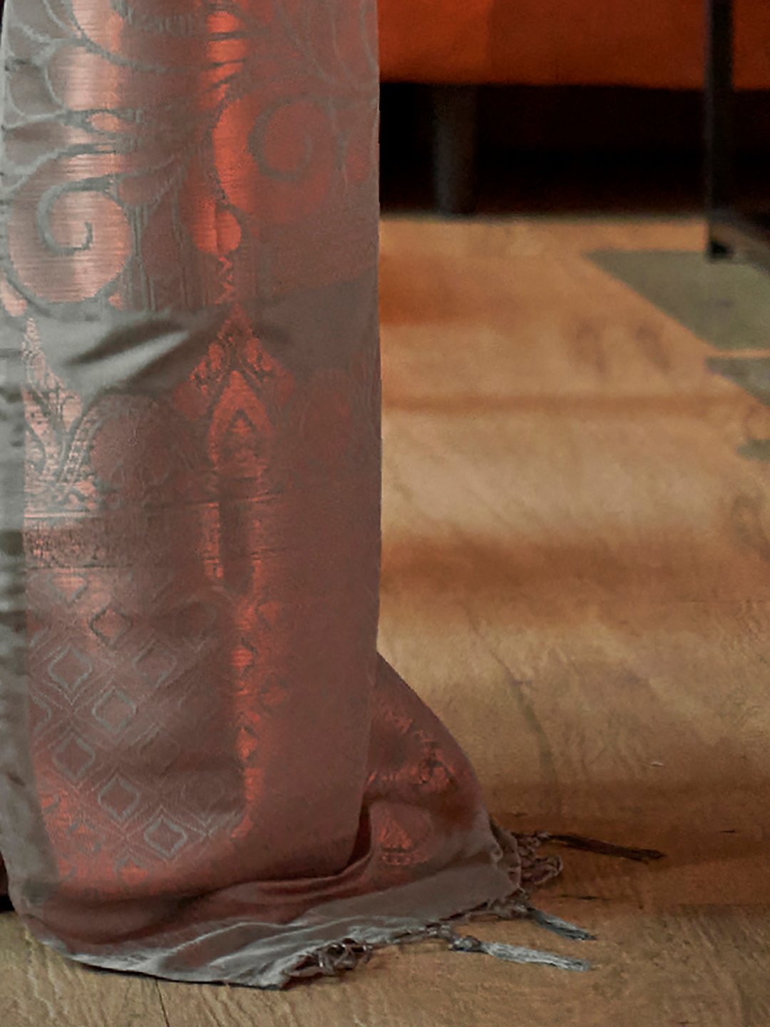 Grey Kanjeevaram Silk Blend Woven Saree