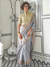 Elegant Grey Handloom Chiffon Silk Saree - The Dori Store