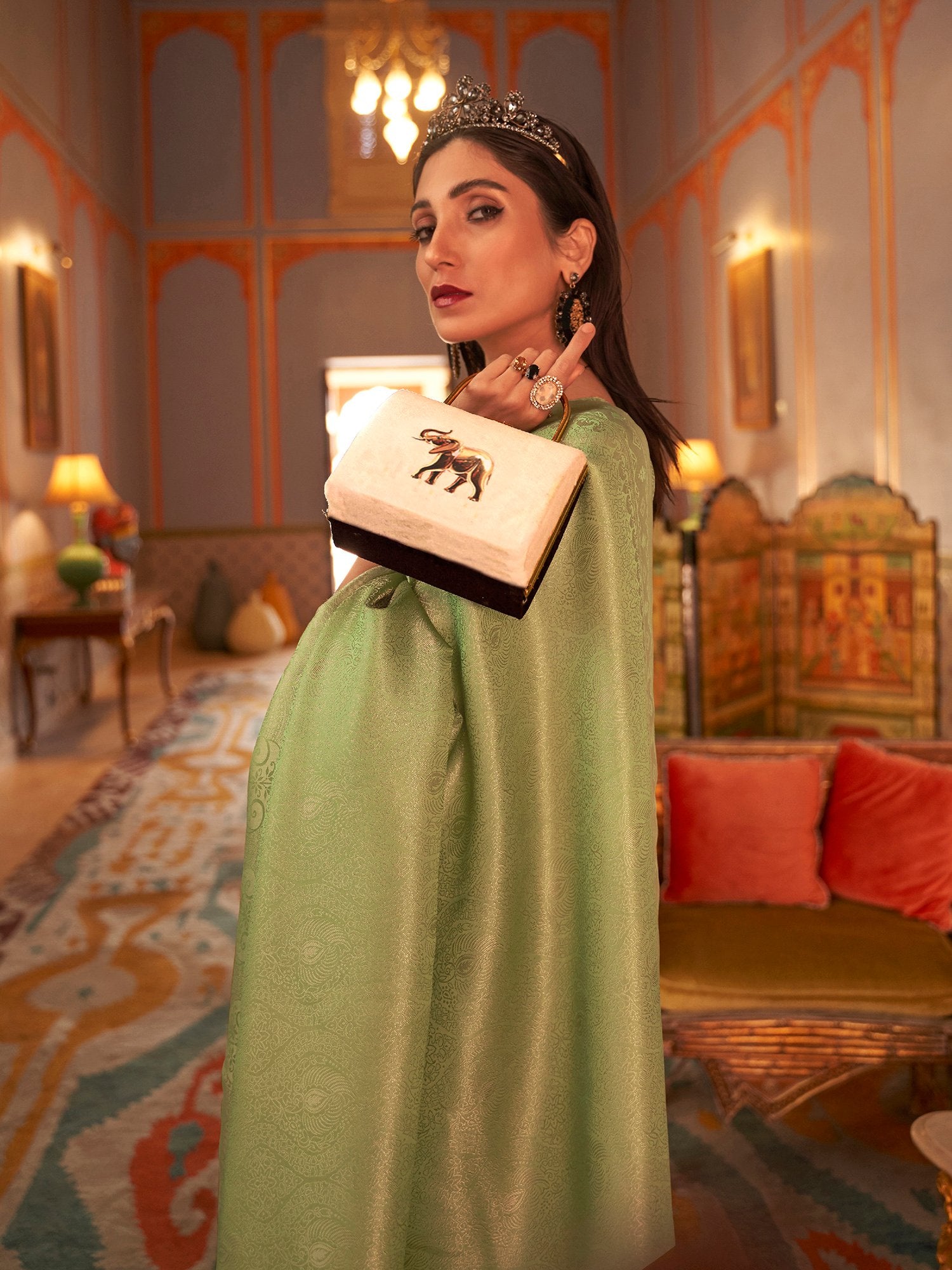 Get the best ready-to-wear saree