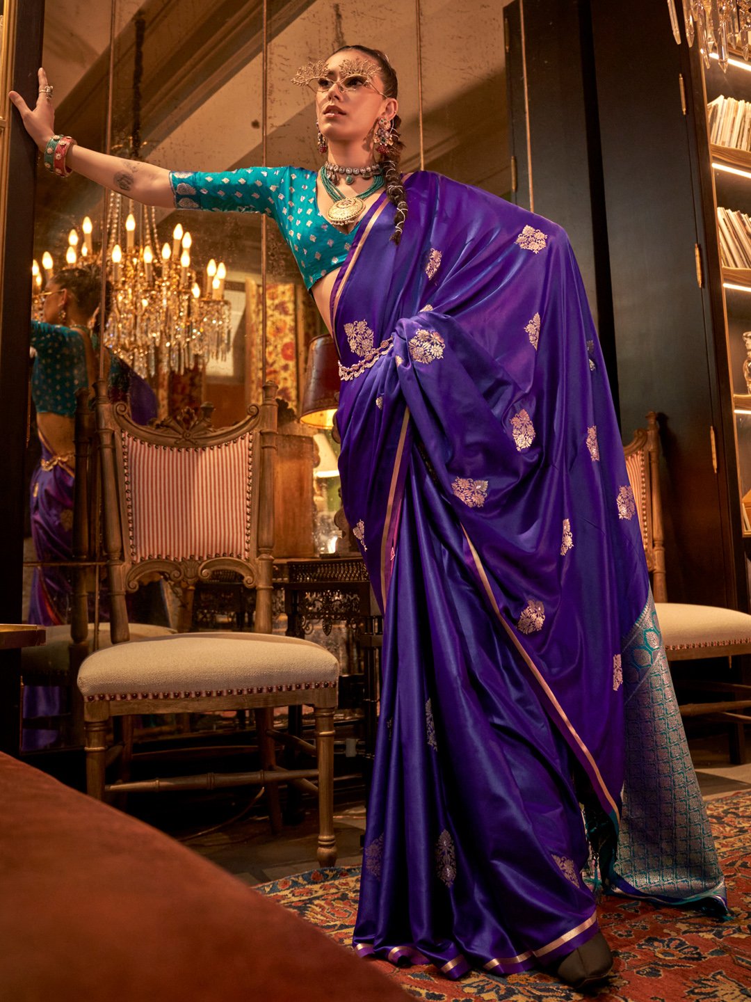 Get the best organza saree