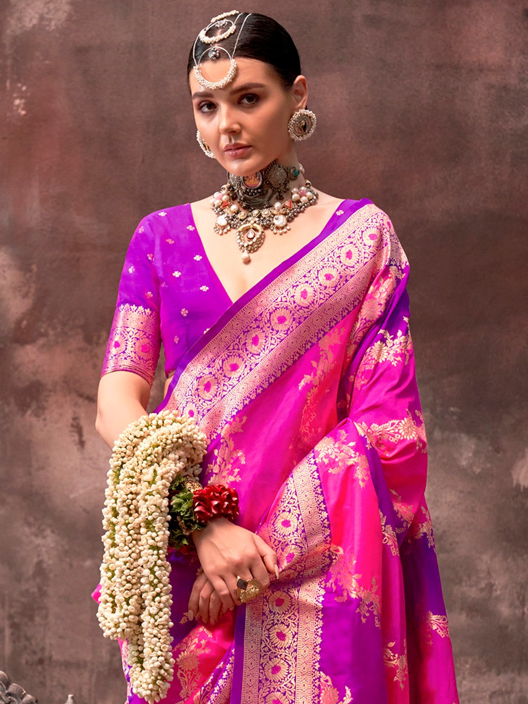 Get the best Kanchipuram silk sarees