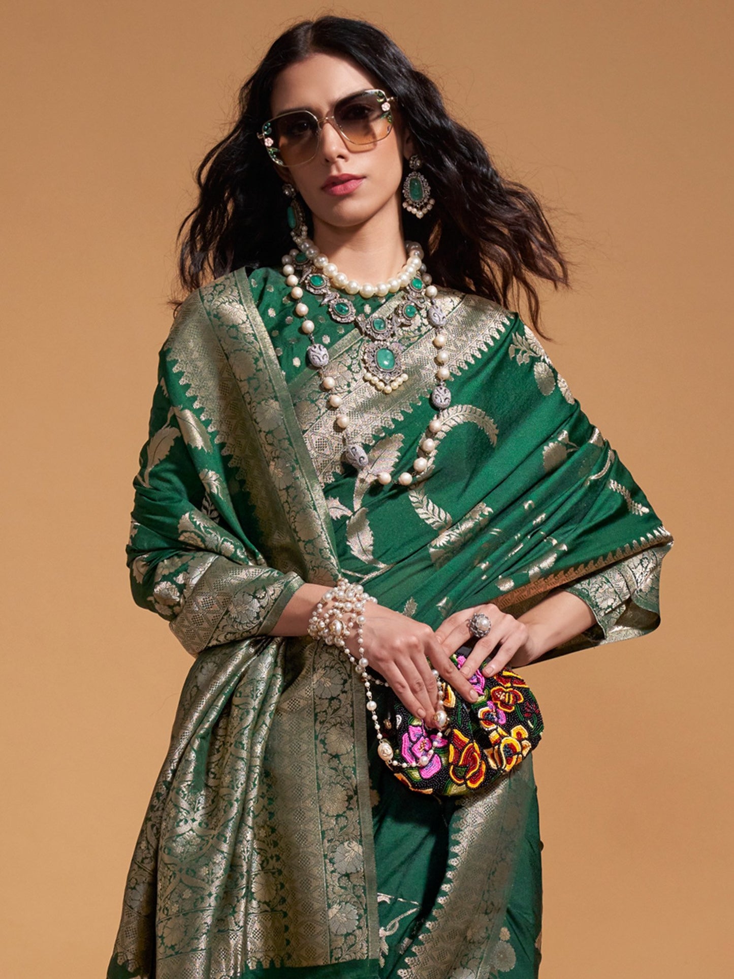 Get the best new saree design