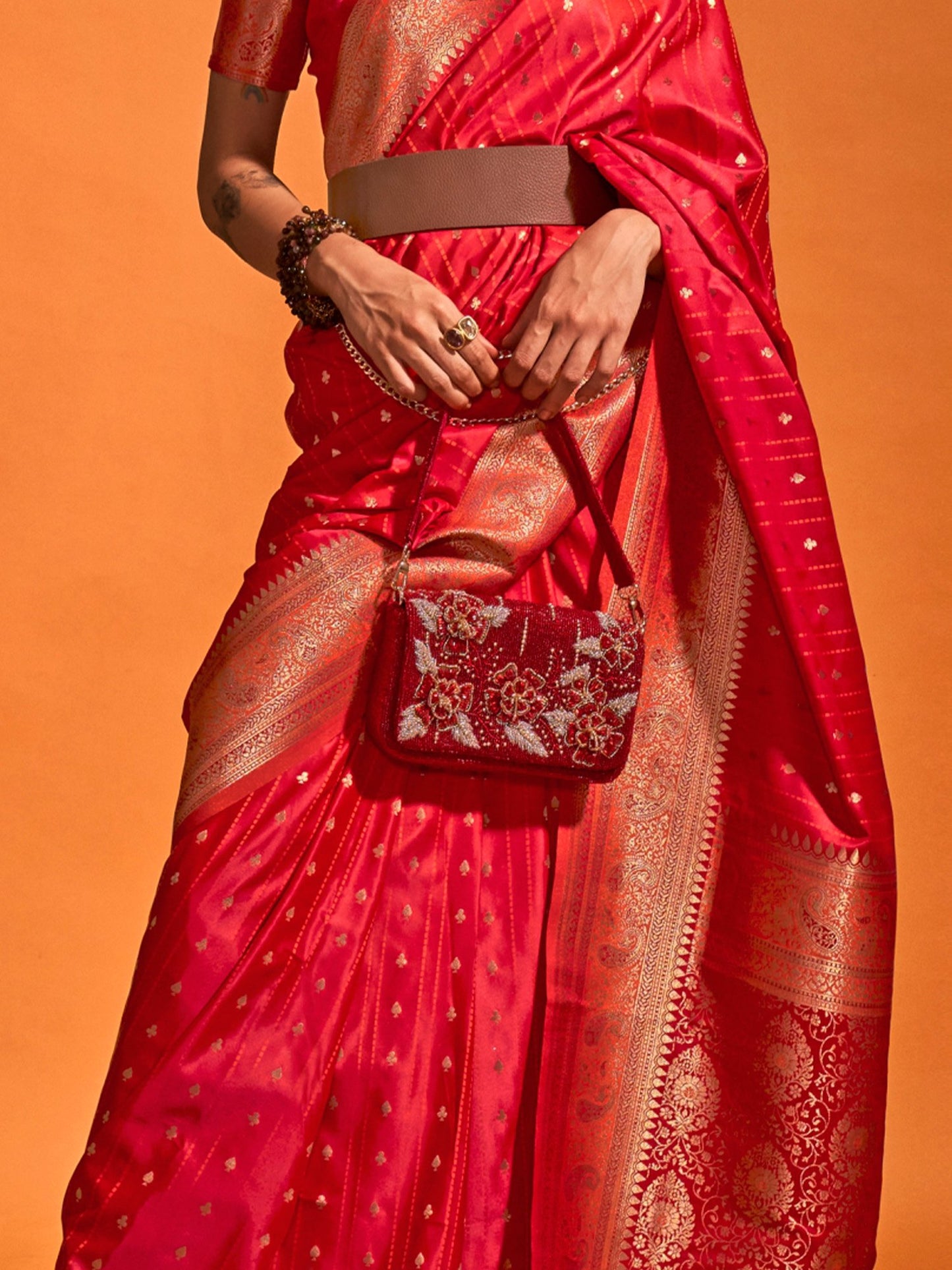 Get the best ladies suit