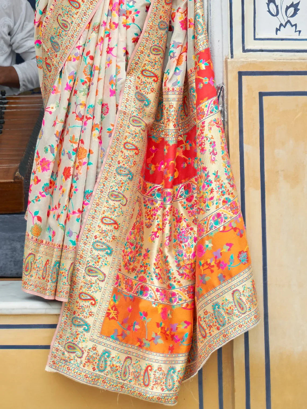 Multicolor Cream Kashmiri Jamewar Silk Saree - The Dori Store