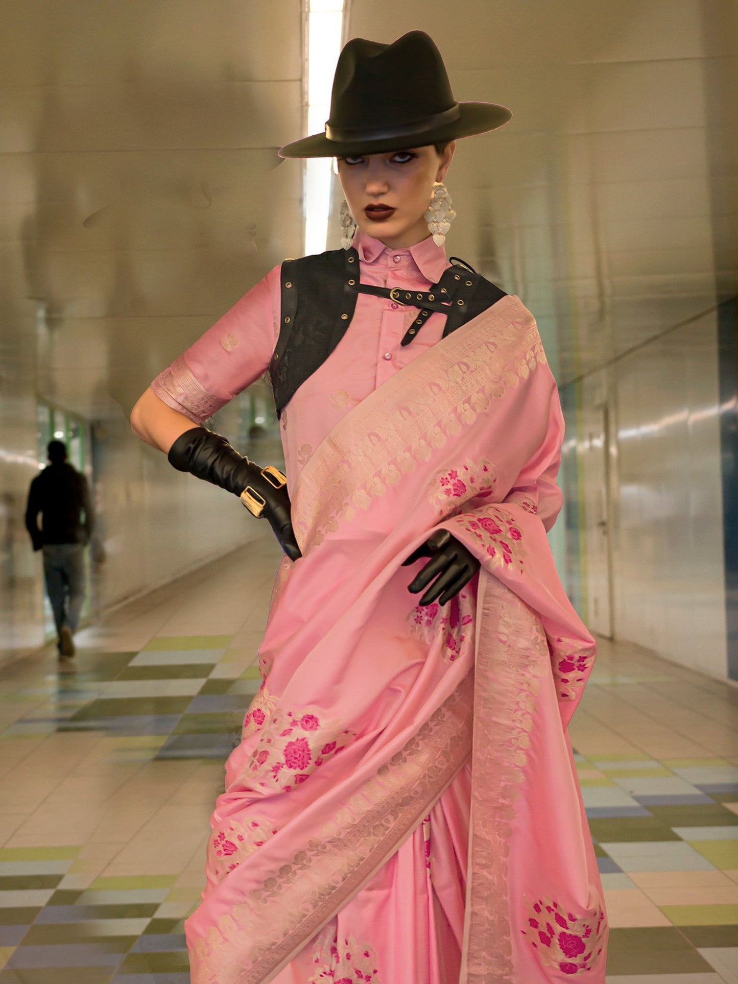 Get the best ready-to-wear saree