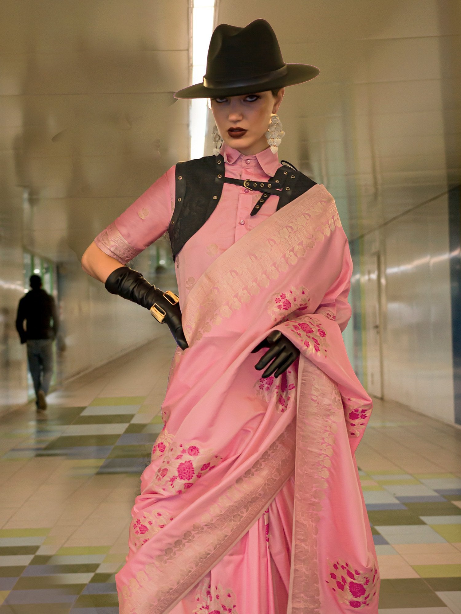 Get the best ready-to-wear saree