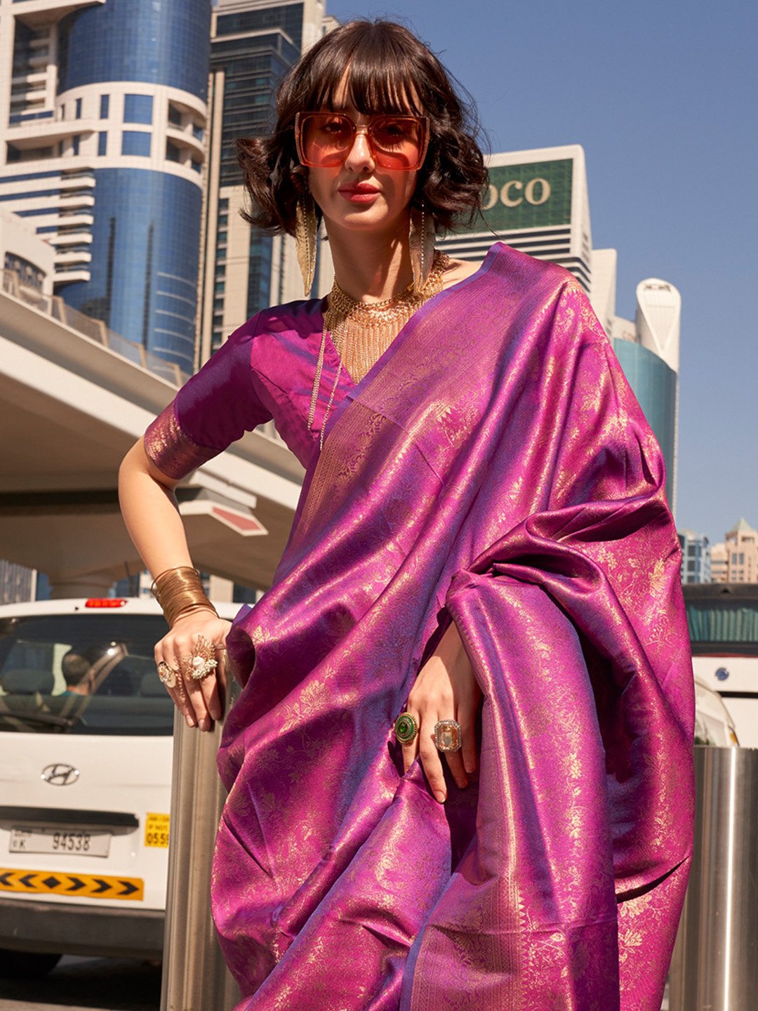 Magenta Kanjeevaram Kanjeevaram Silk Woven Saree