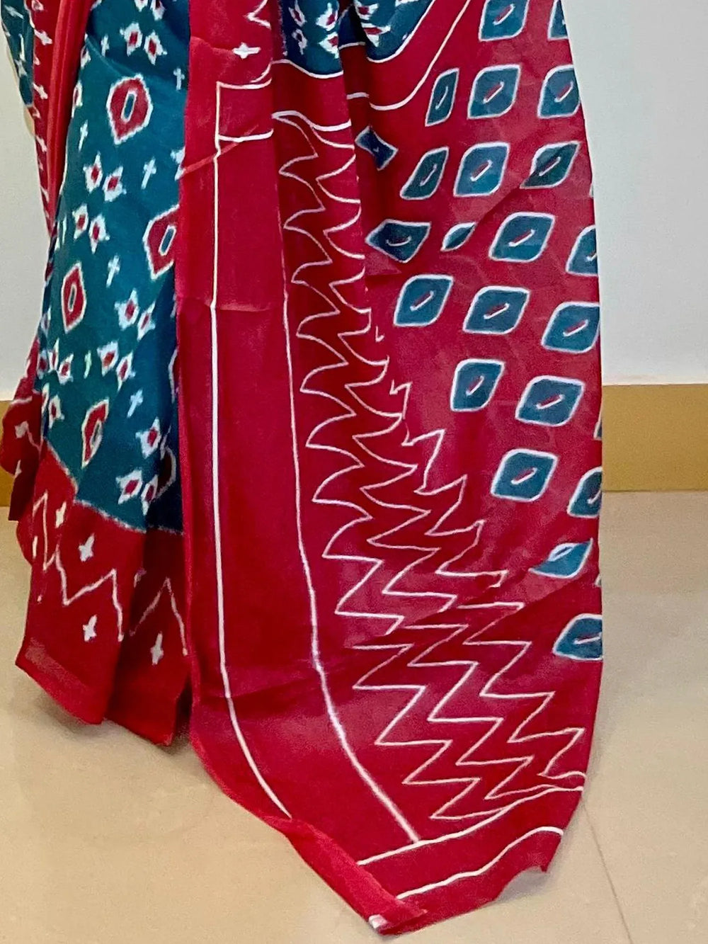 Maroon Teal Blue Printed Branded Cotton Saree - The Dori Store