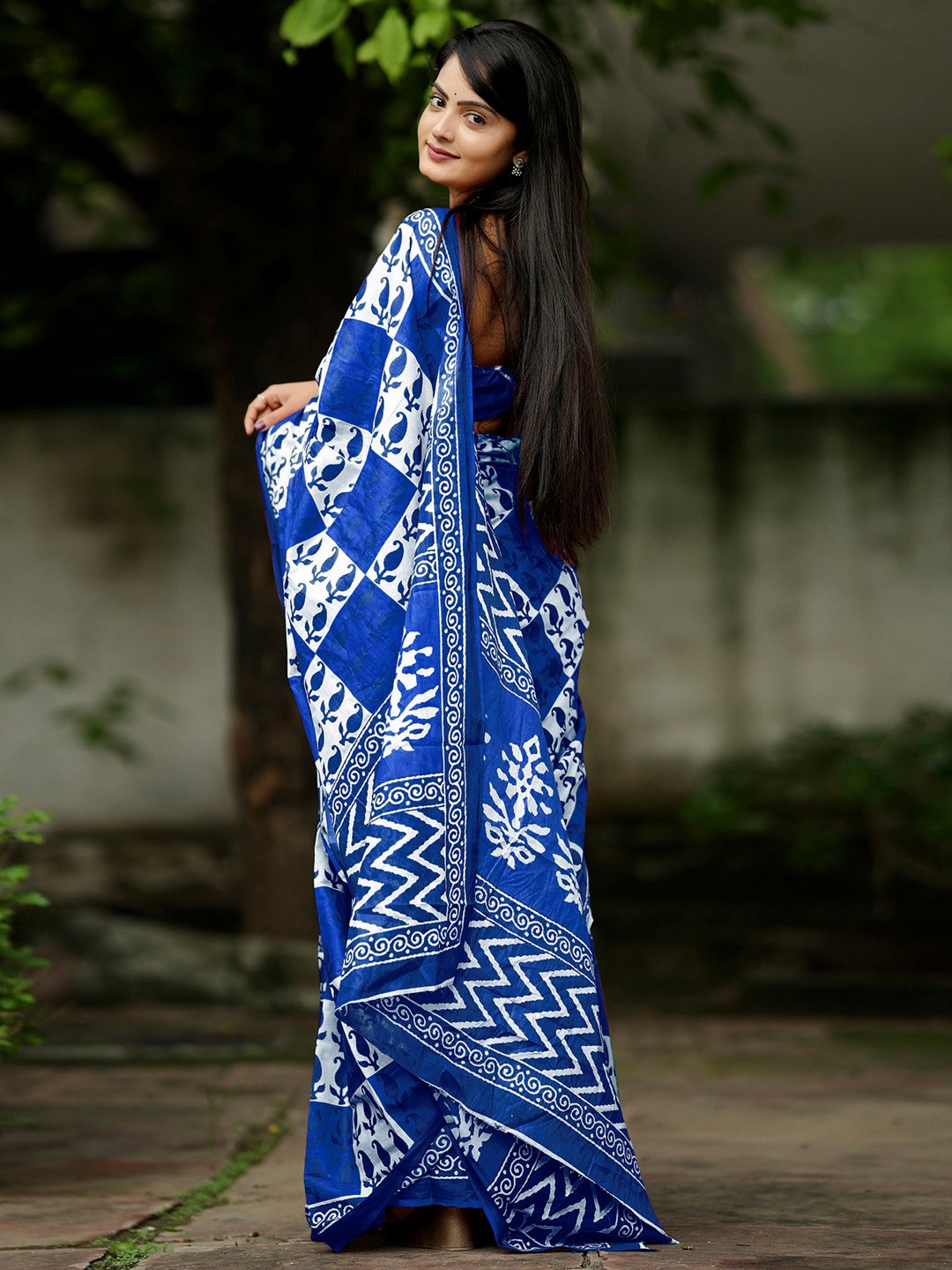 Get the best Pothys silk sarees Bengaluru