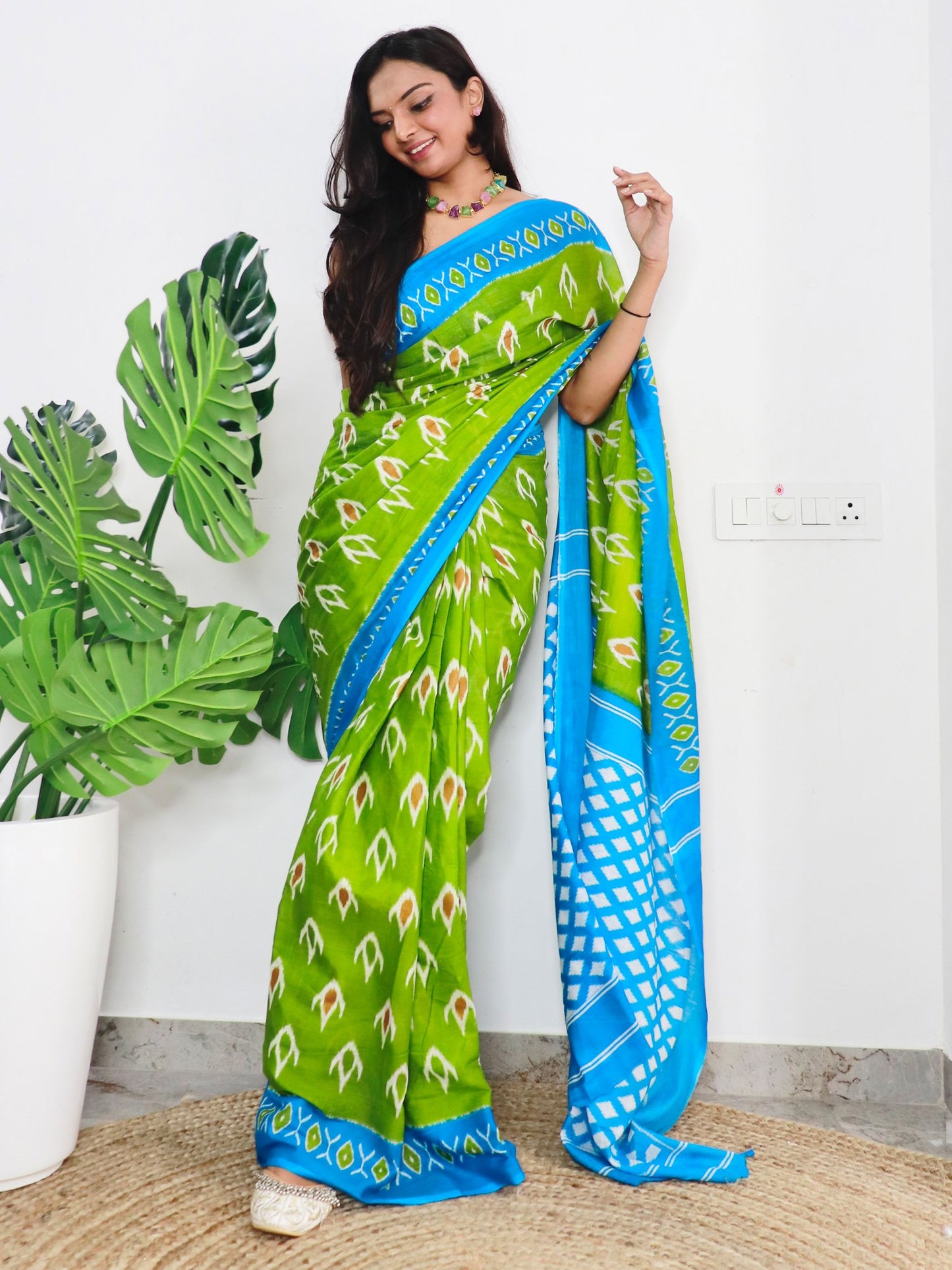 Get the best Meesho online shopping saree