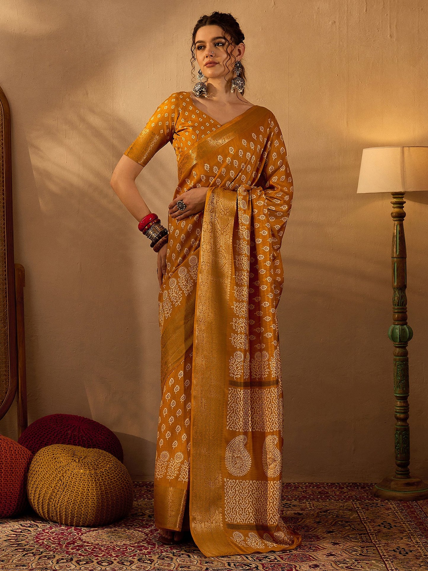 Get the best Dulhan saree