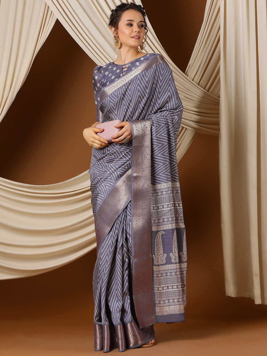 Get the best designer saree