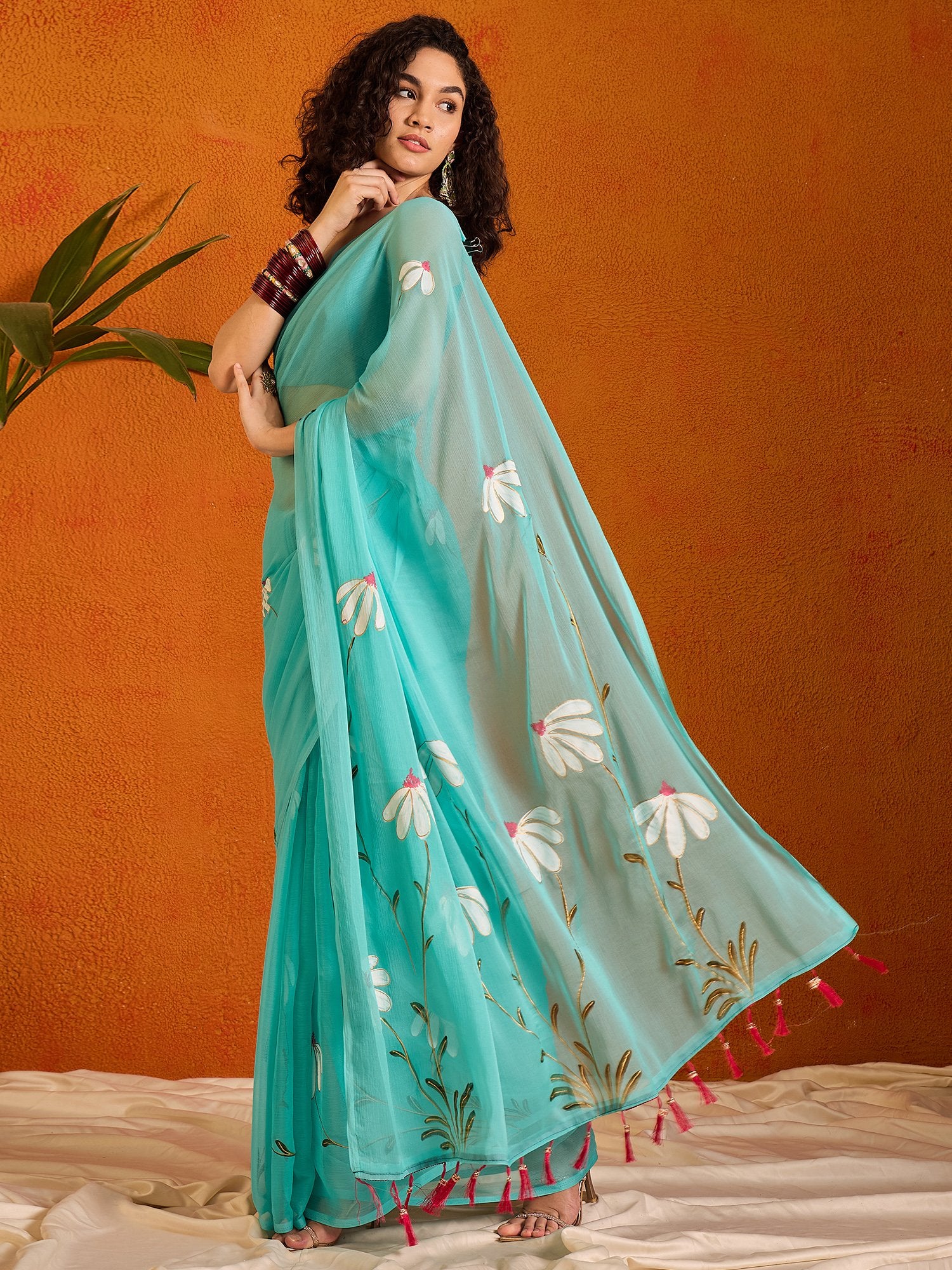 Get the best party wear saree