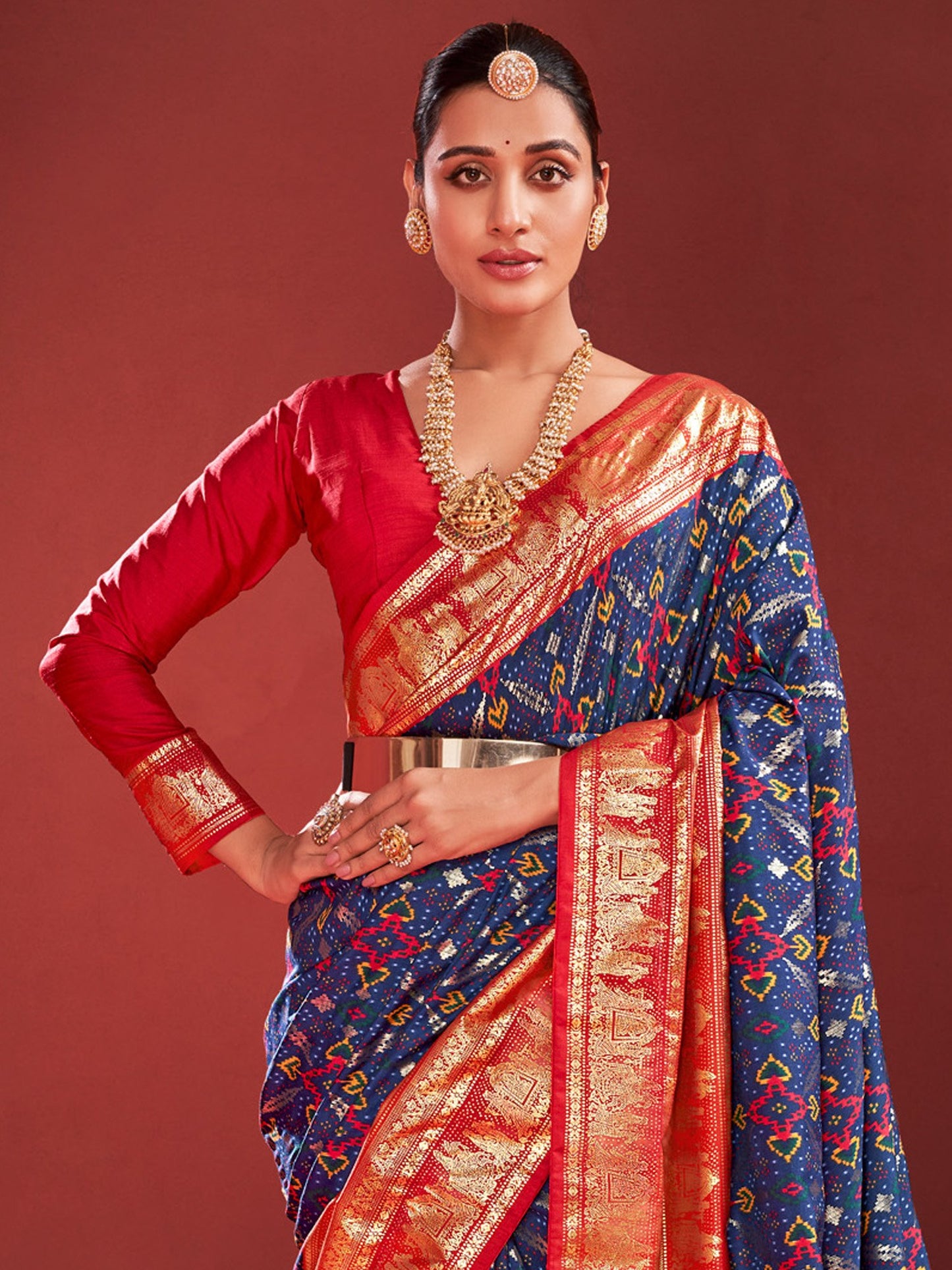 Get the best Kanchipuram silk sarees