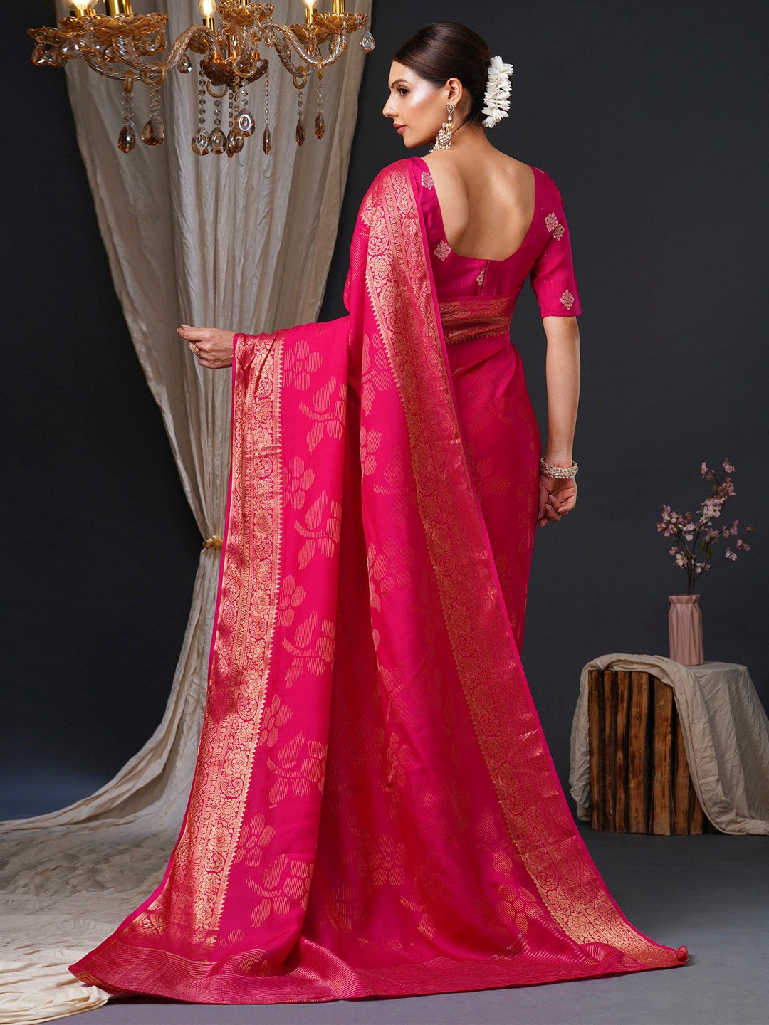 Get the best shaadi saree