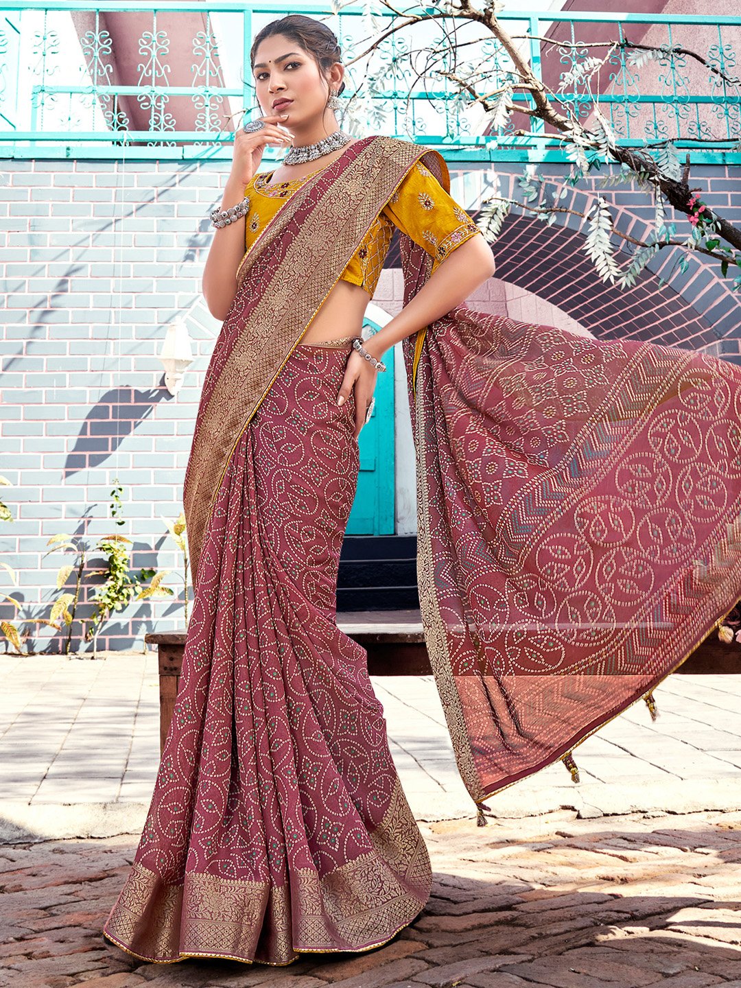 Pink Mauve Bandhani Georgette Printed Saree