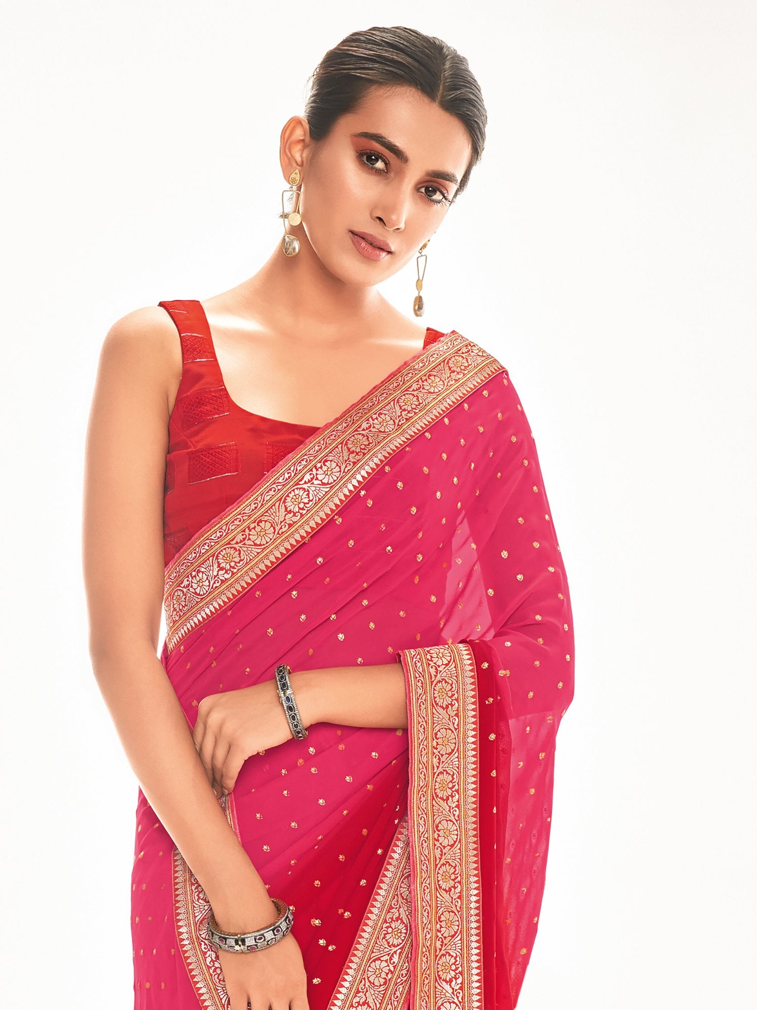 Get the best party wear saree