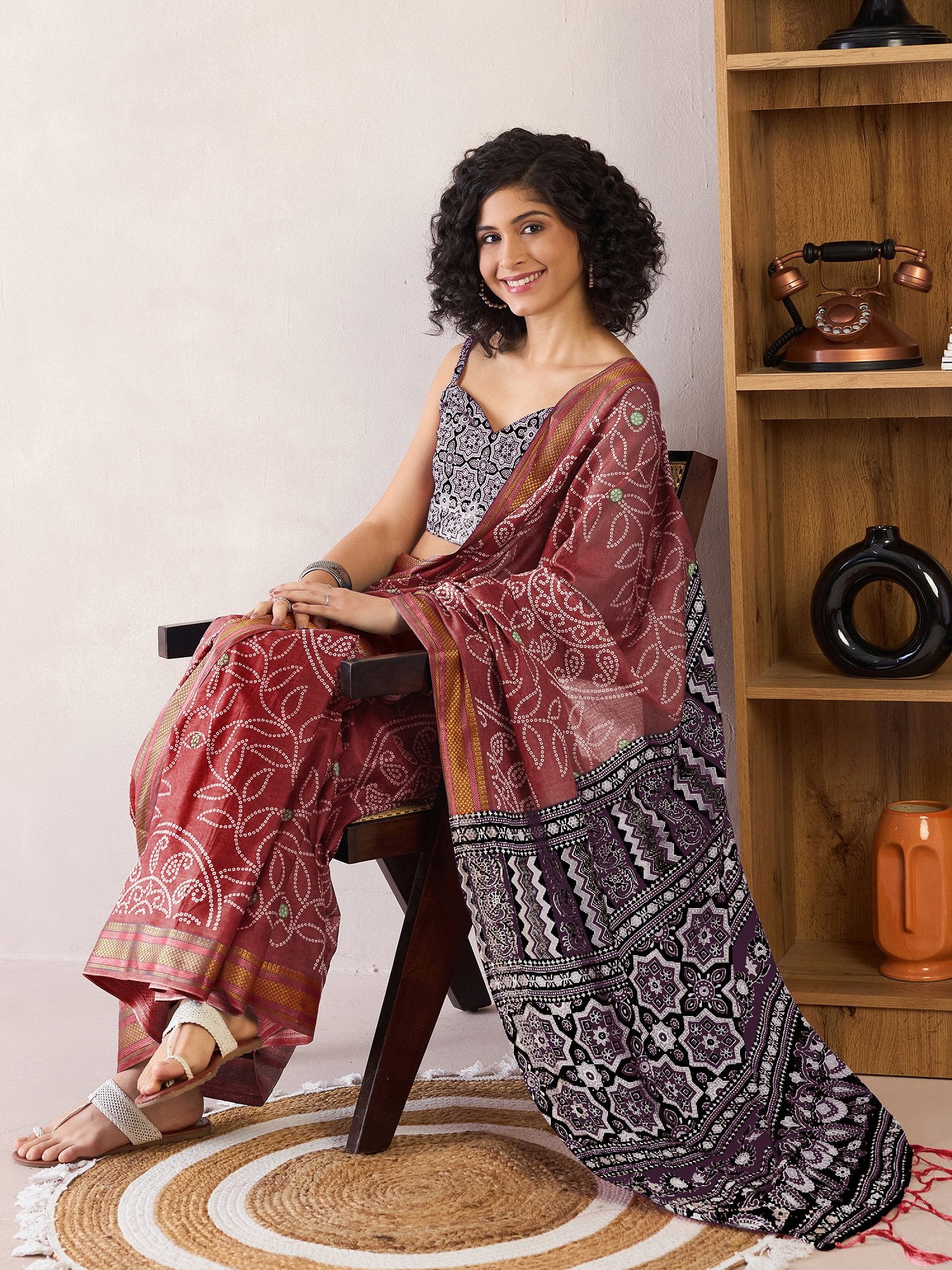 Get the best organza saree