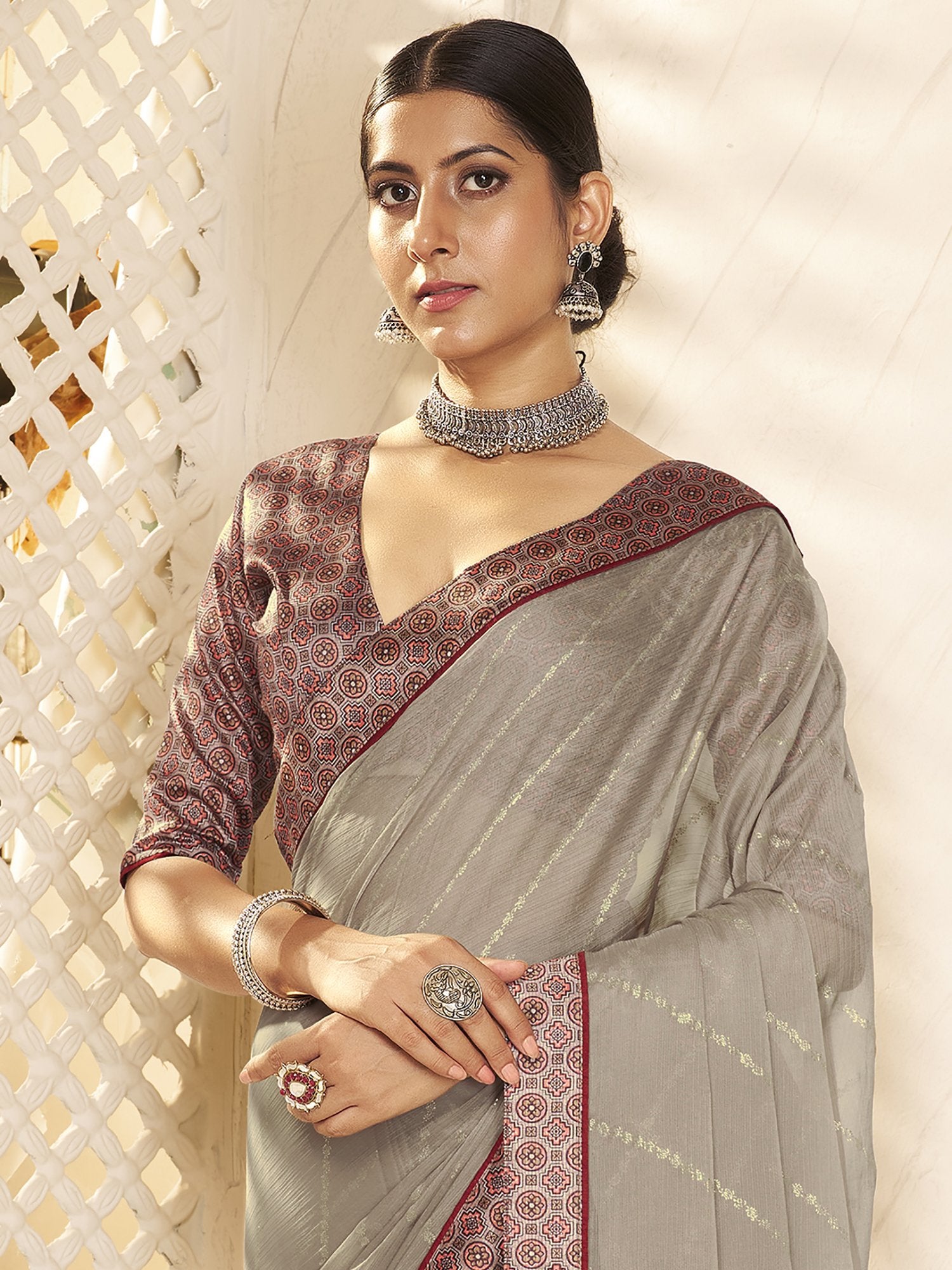 Get the best new saree design